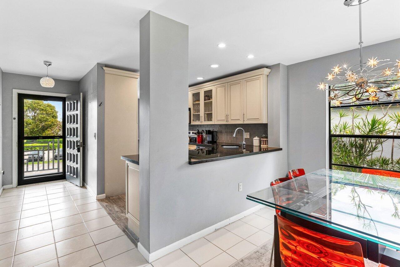 20 Southport Lane B