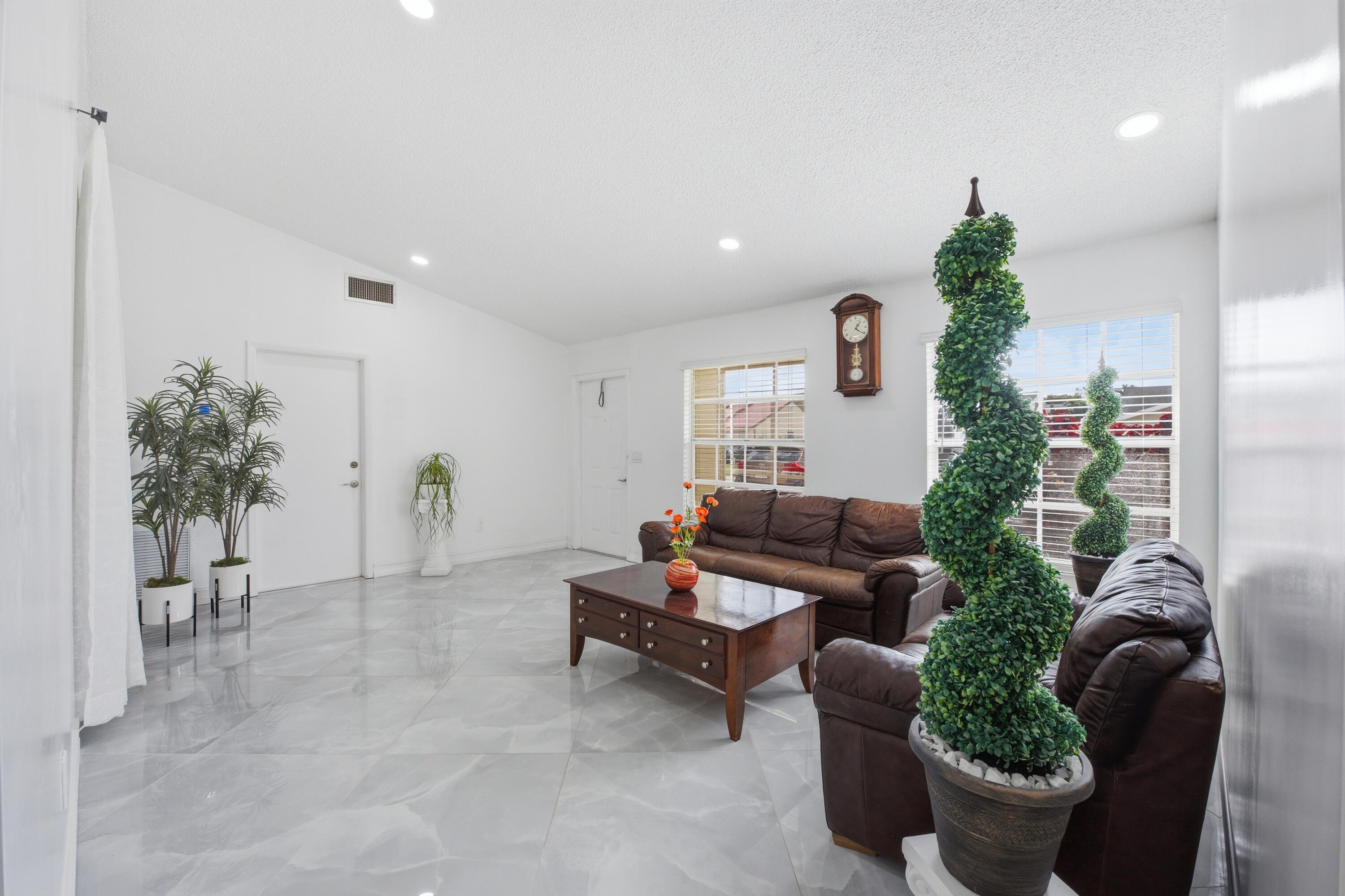 7903 Burlwood Lane