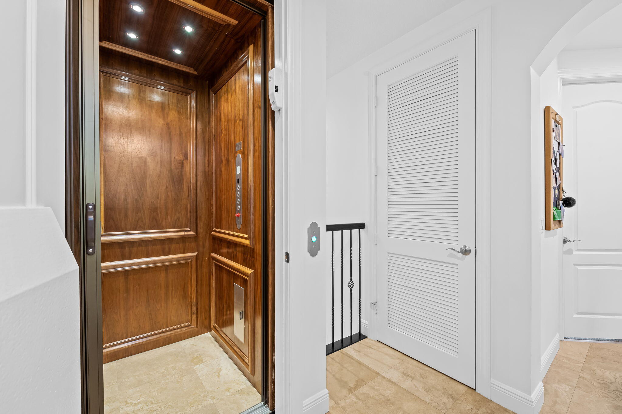 5580 NE Trieste Terrace