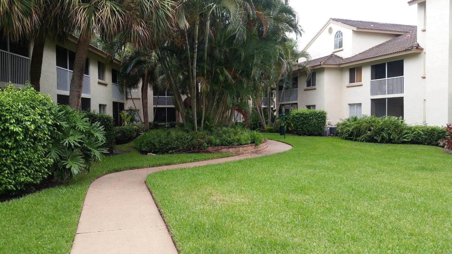 20303 Glenmoor Drive