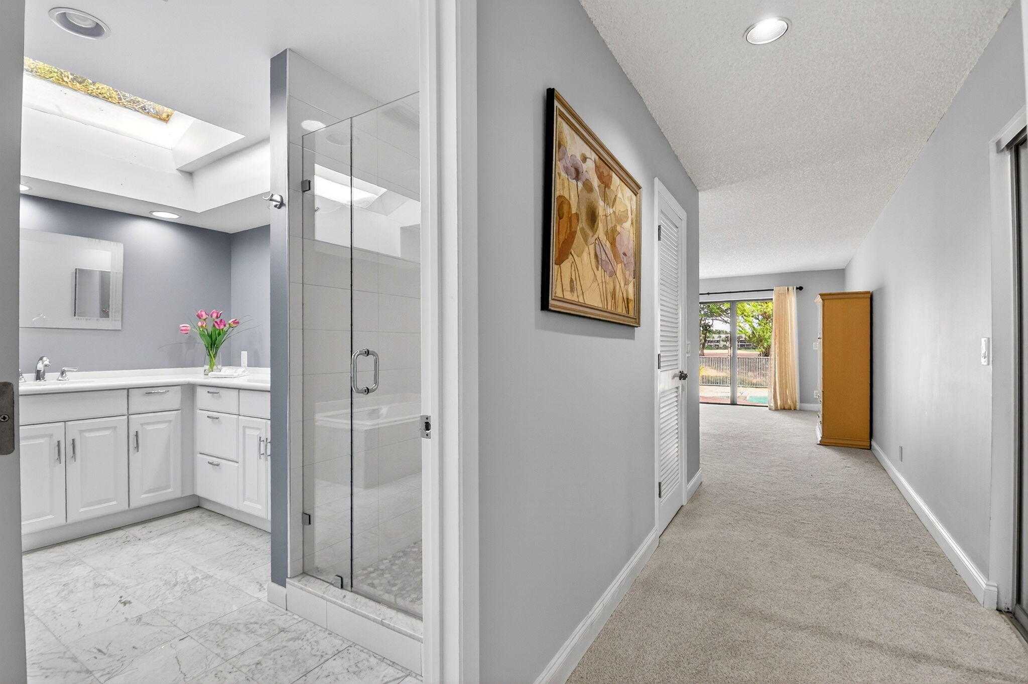 35 Glens Drive E
