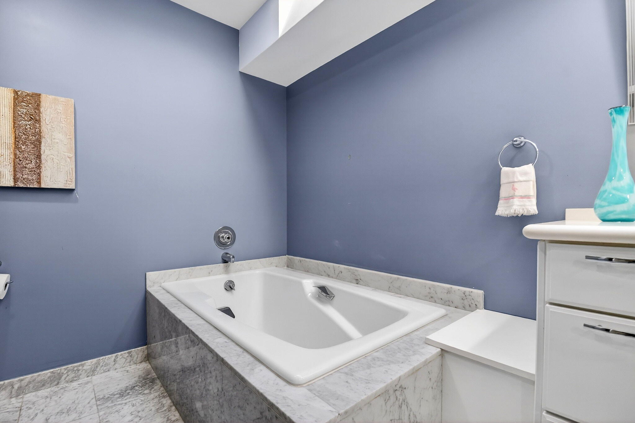 35 Glens Drive E