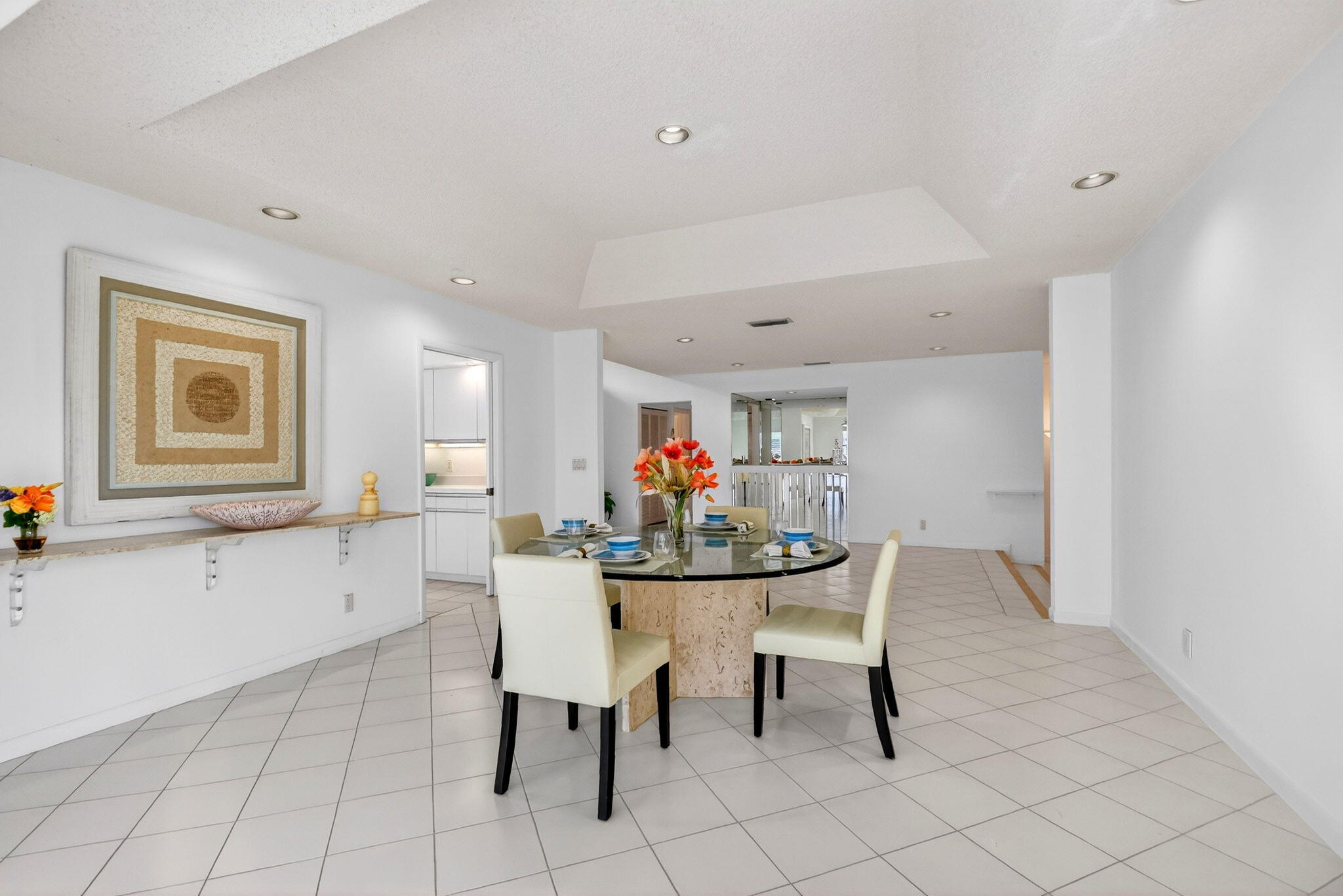 35 Glens Drive E