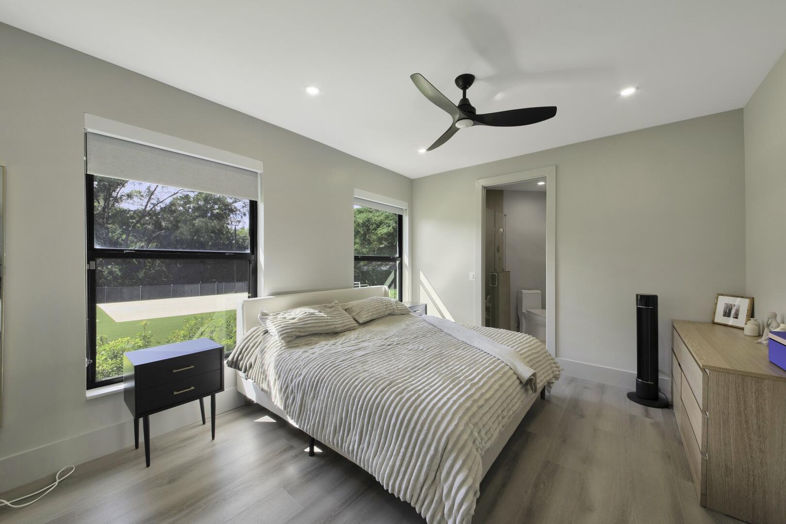 15271 Tall Oak Avenue