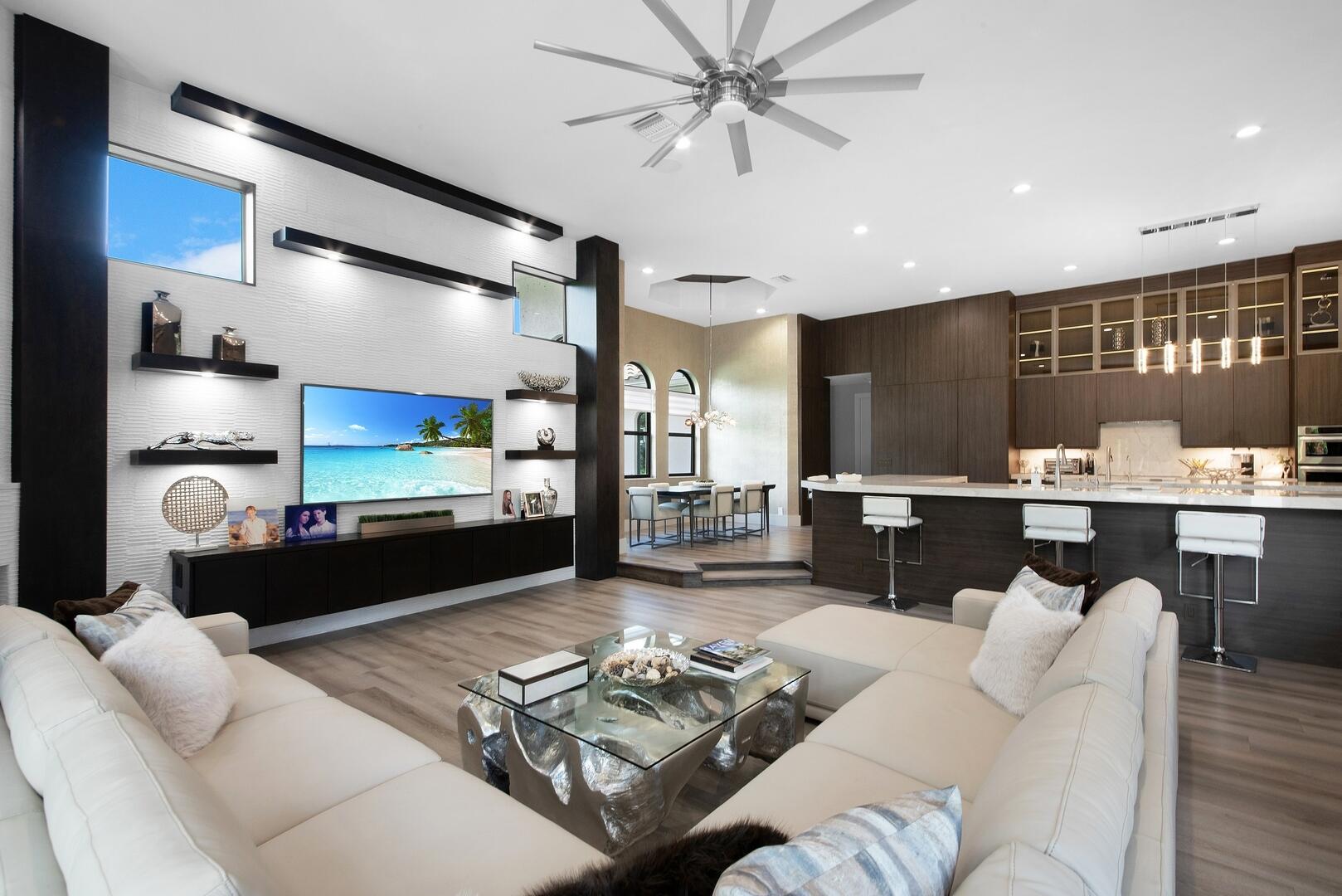 15271 Tall Oak Avenue