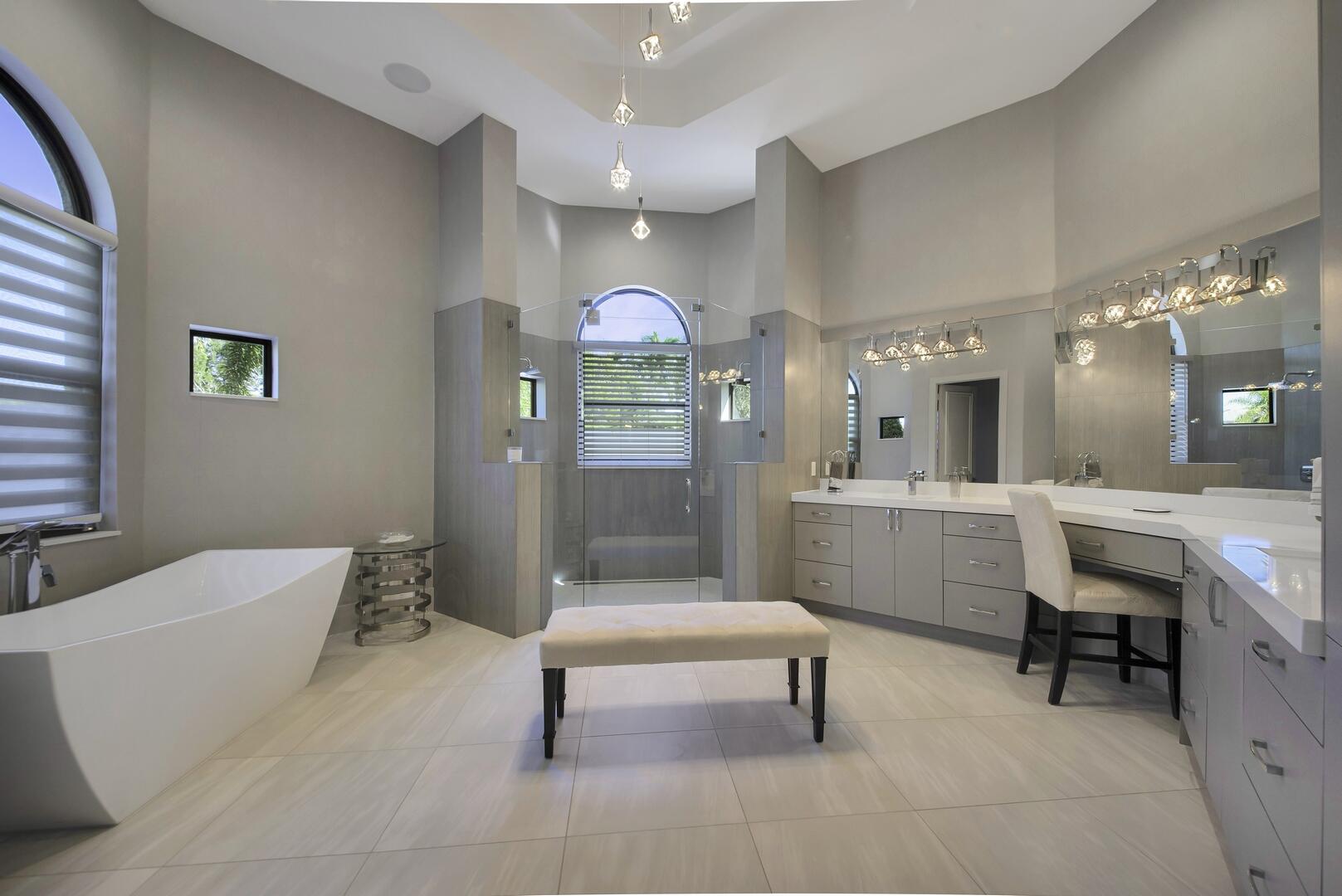 15271 Tall Oak Avenue