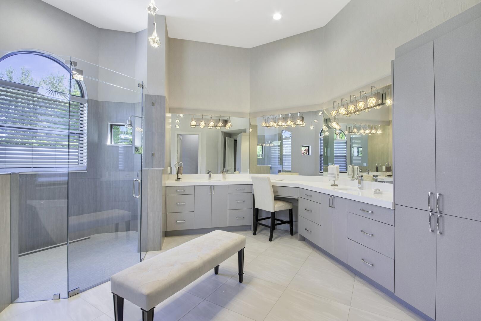 15271 Tall Oak Avenue