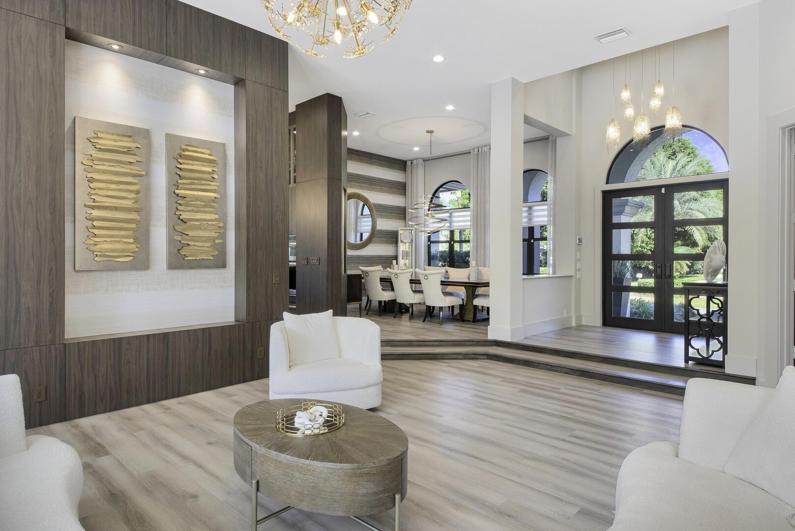 15271 Tall Oak Avenue