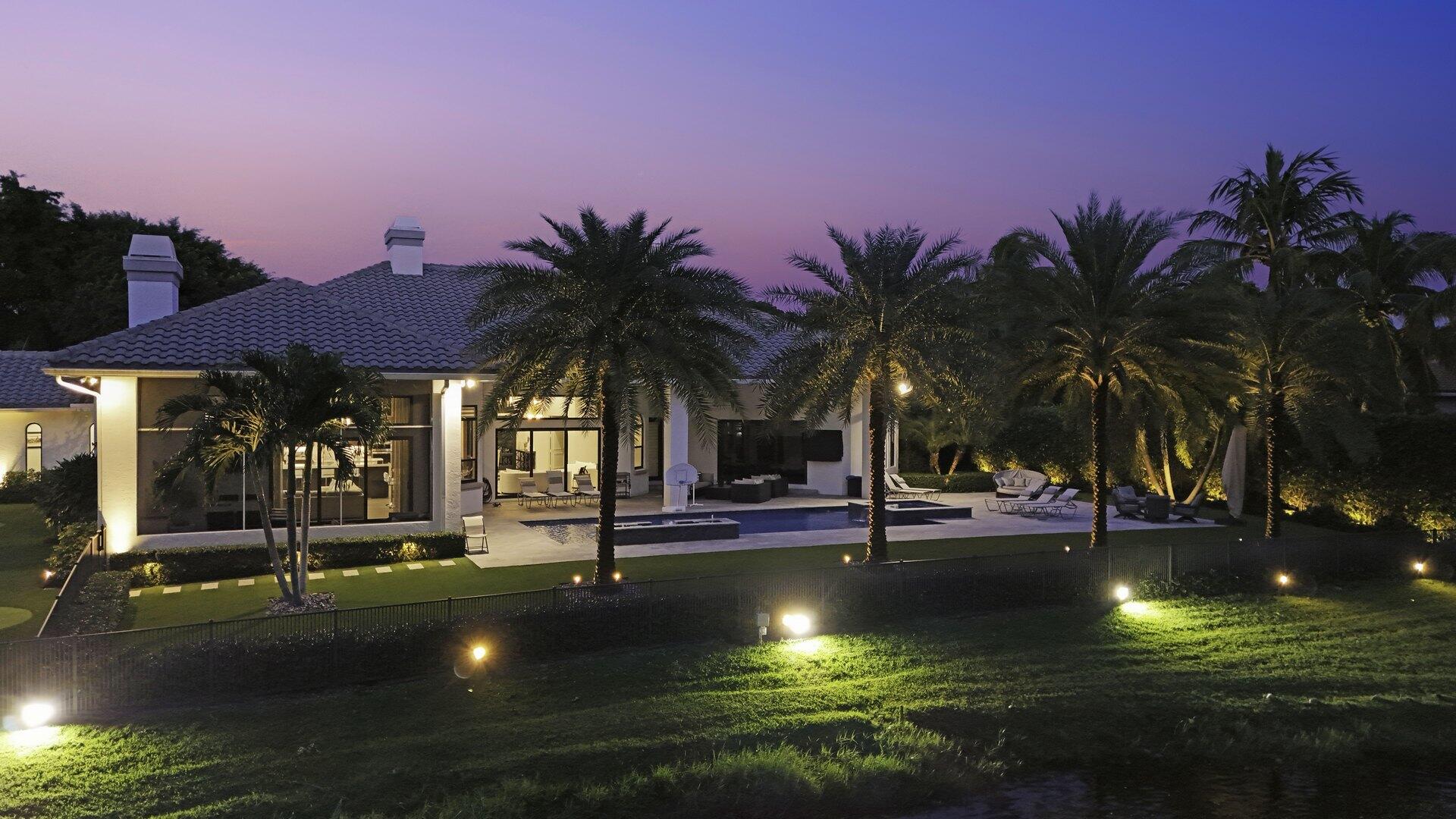 15271 Tall Oak Avenue