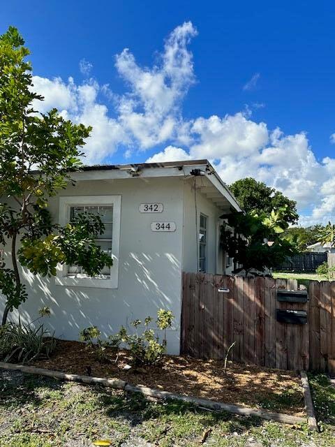342 NW 5th Avenue 344