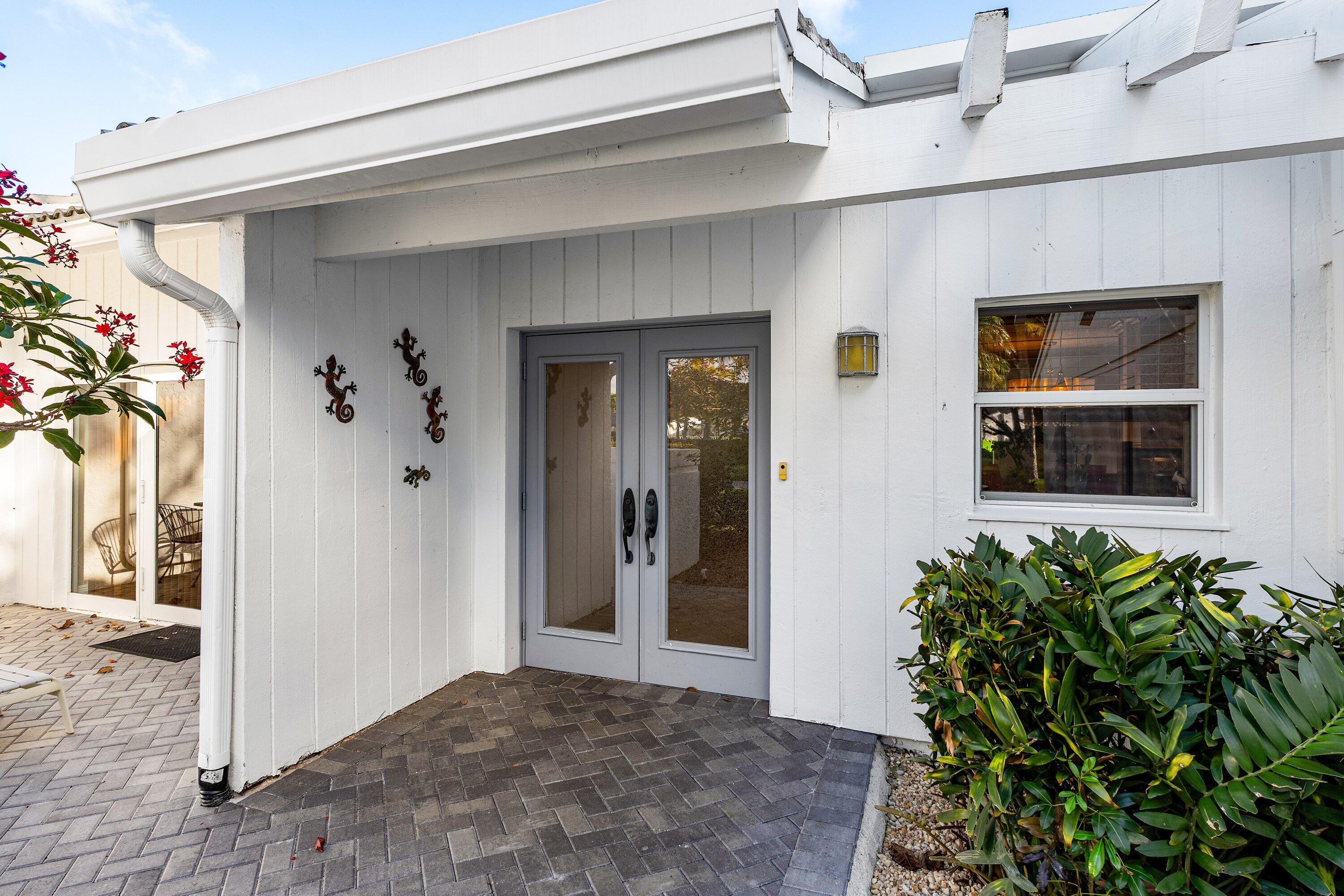 24 Cambridge Drive