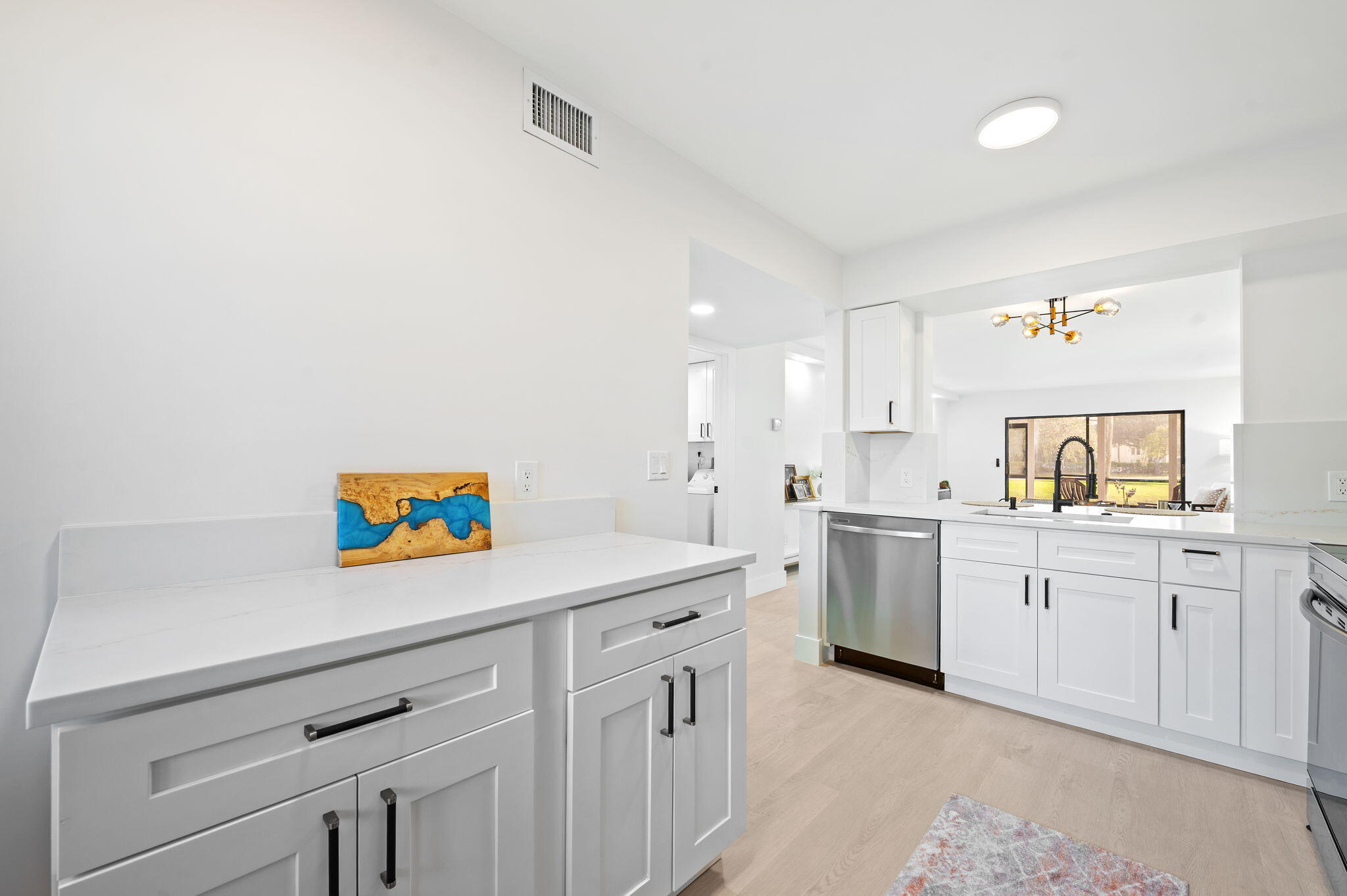 7280 Amberly Lane 103