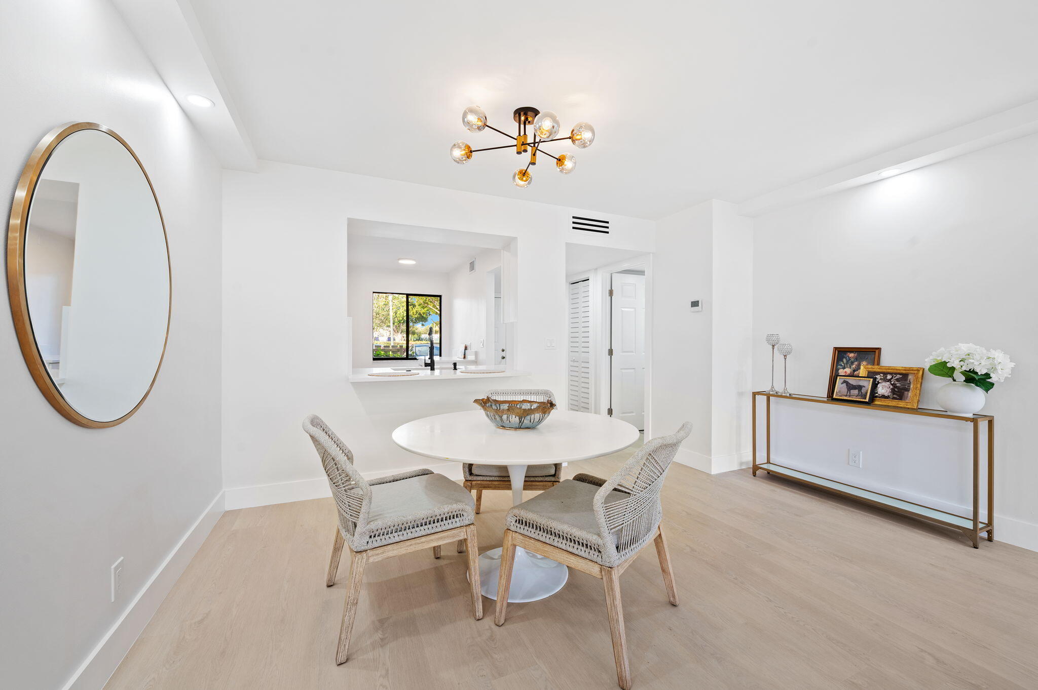 7280 Amberly Lane 103