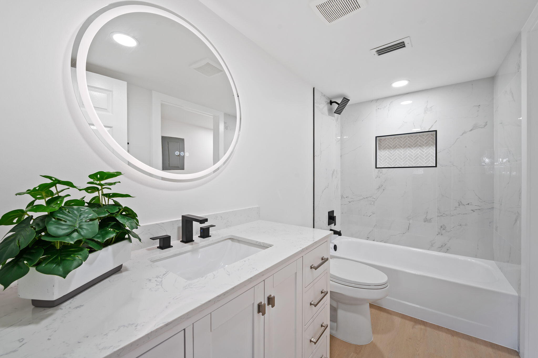 7280 Amberly Lane 103