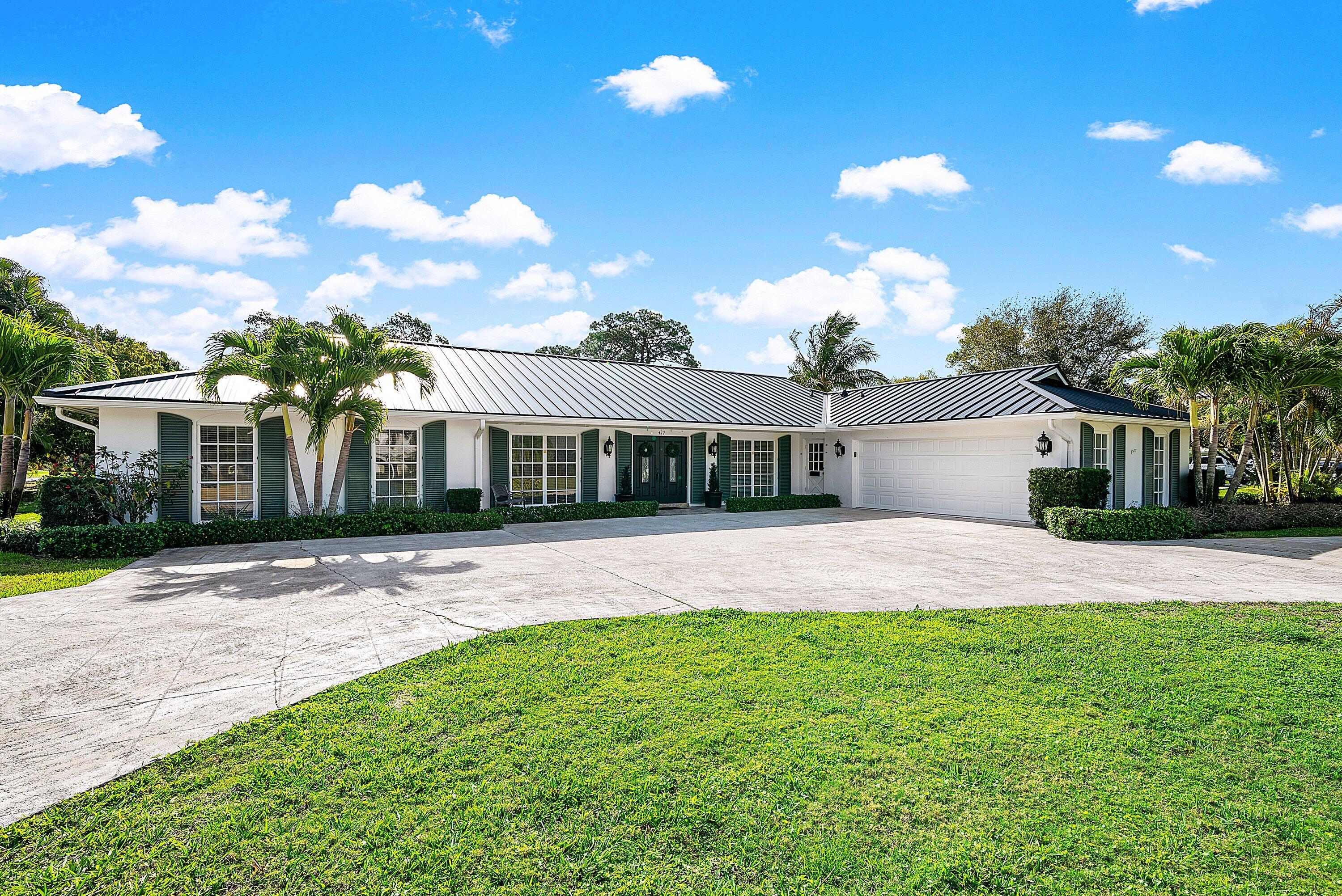 417 N Country Club Drive