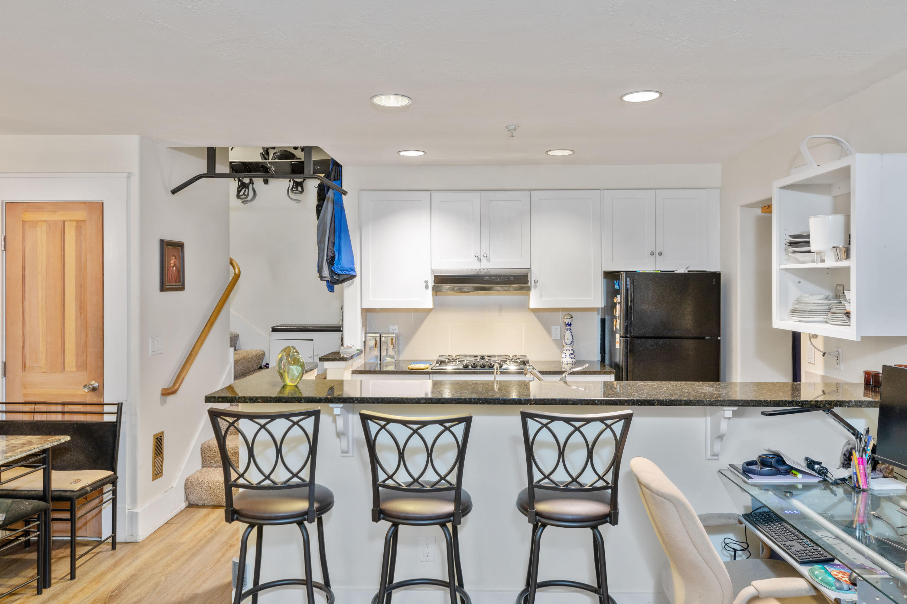 232 E Pacific Avenue