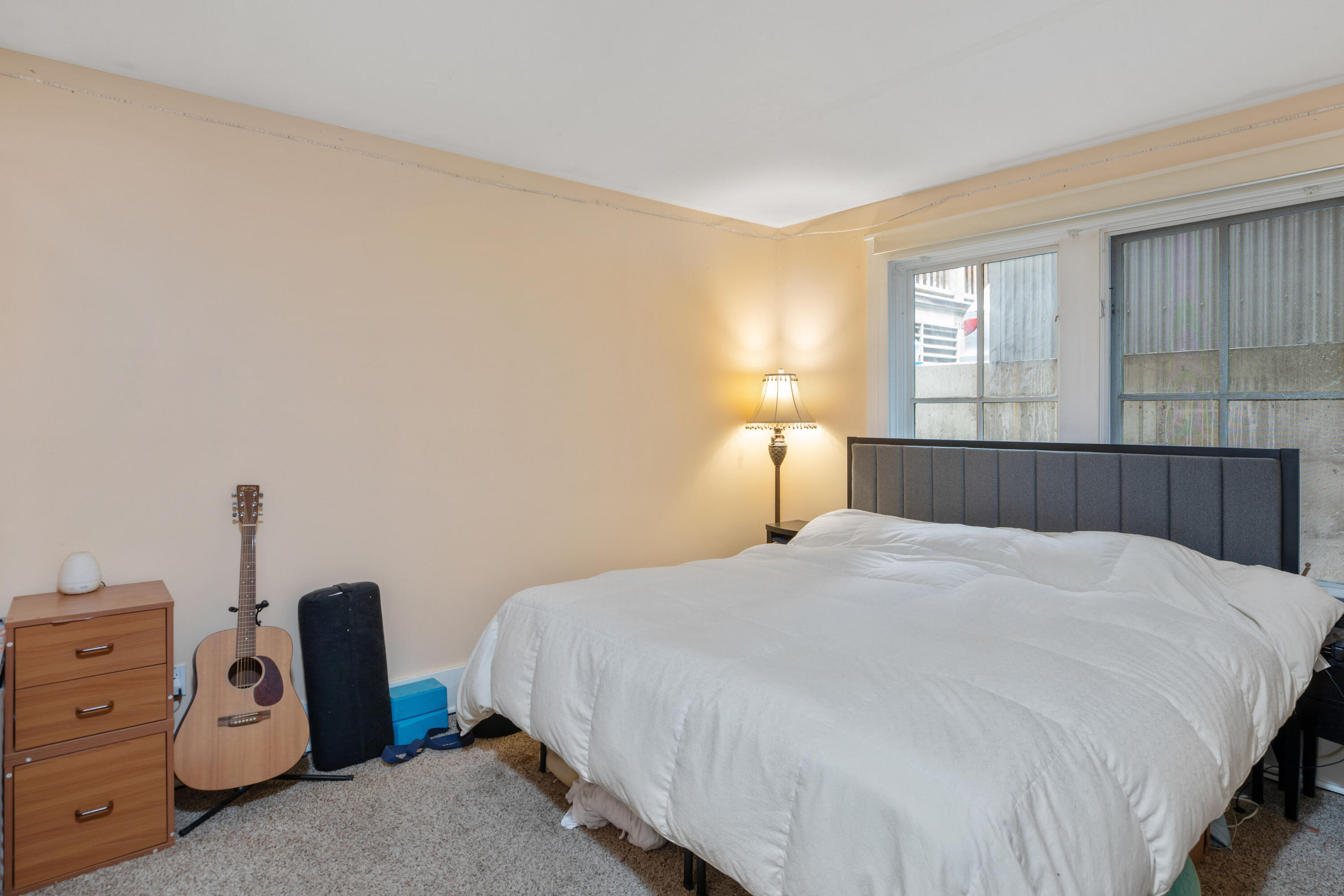 232 E Pacific Avenue