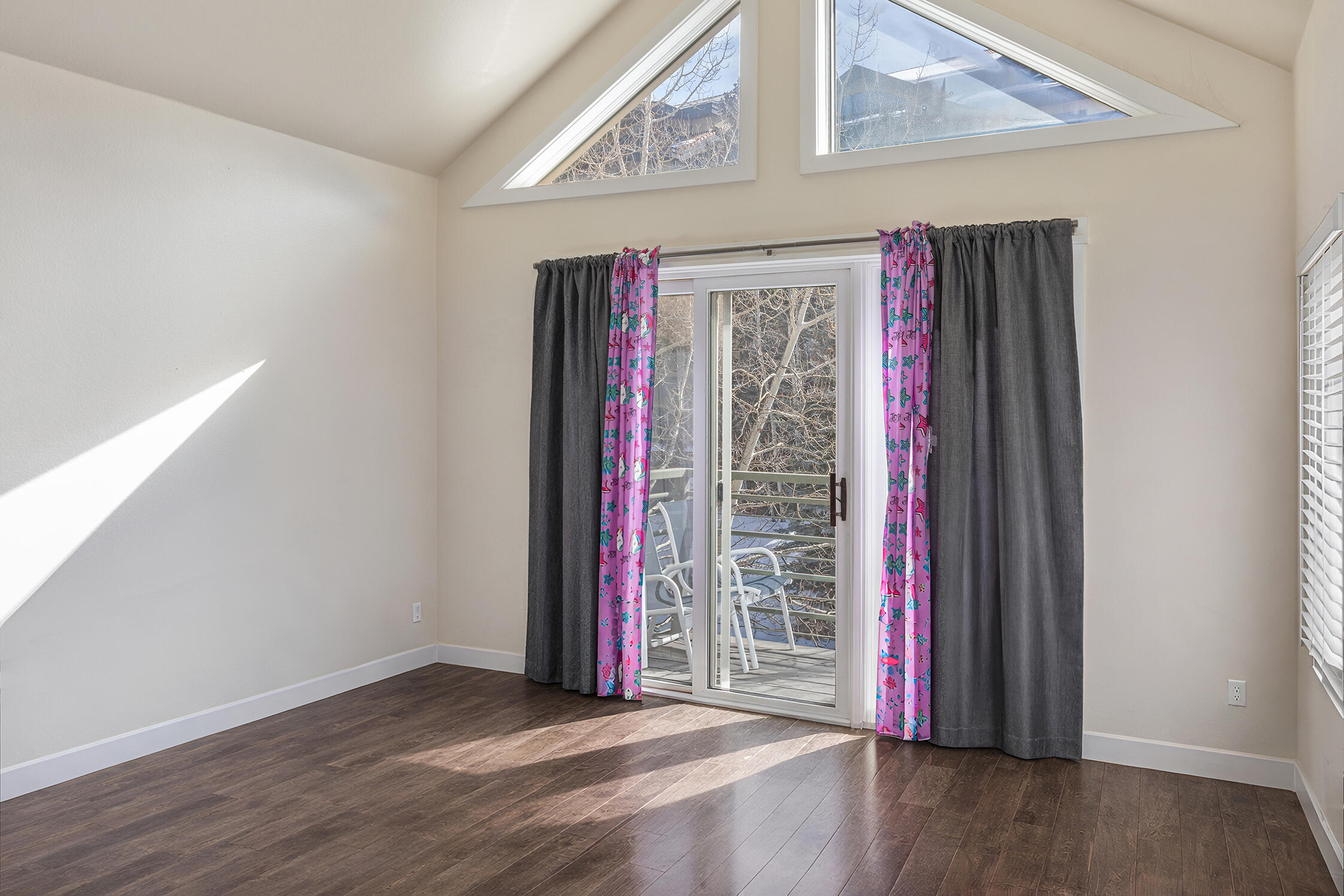 117 Lost Creek Lane Lane