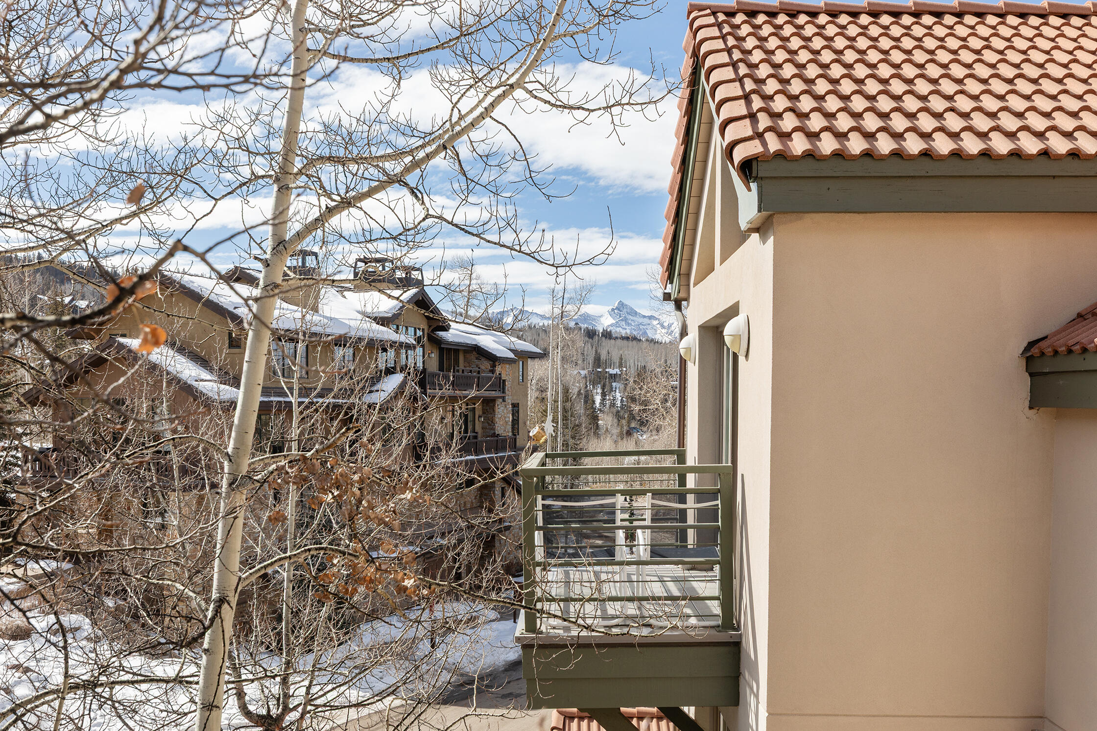 117 Lost Creek Lane Lane