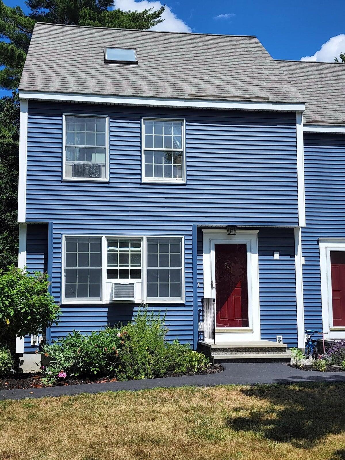 33 Neal Road, 33
