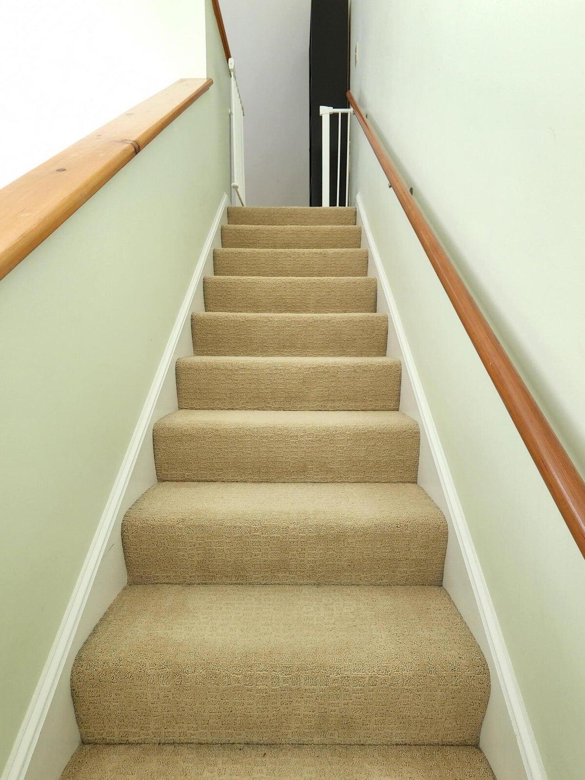 33 Neal Road, 33