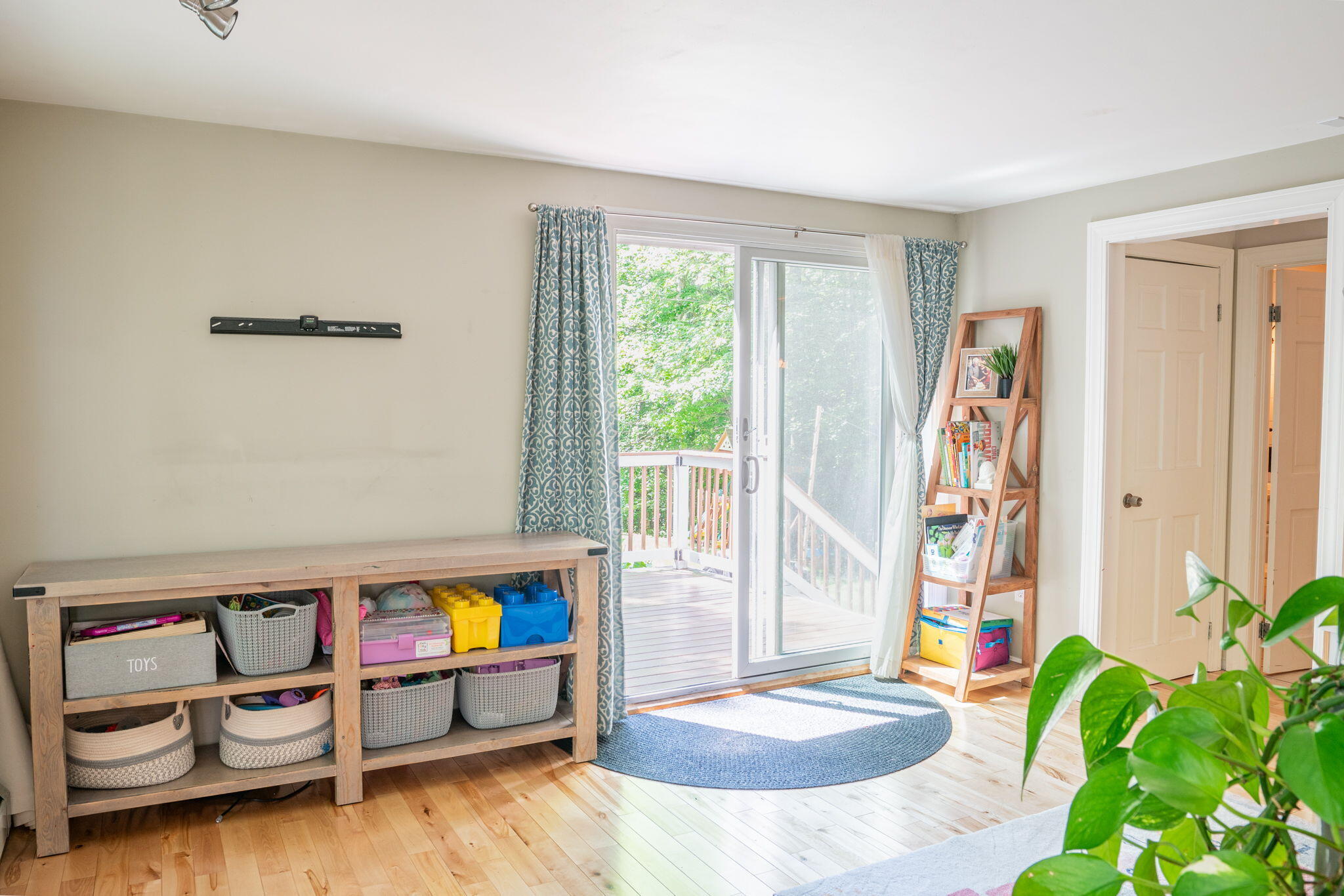 6 Falmouth Road