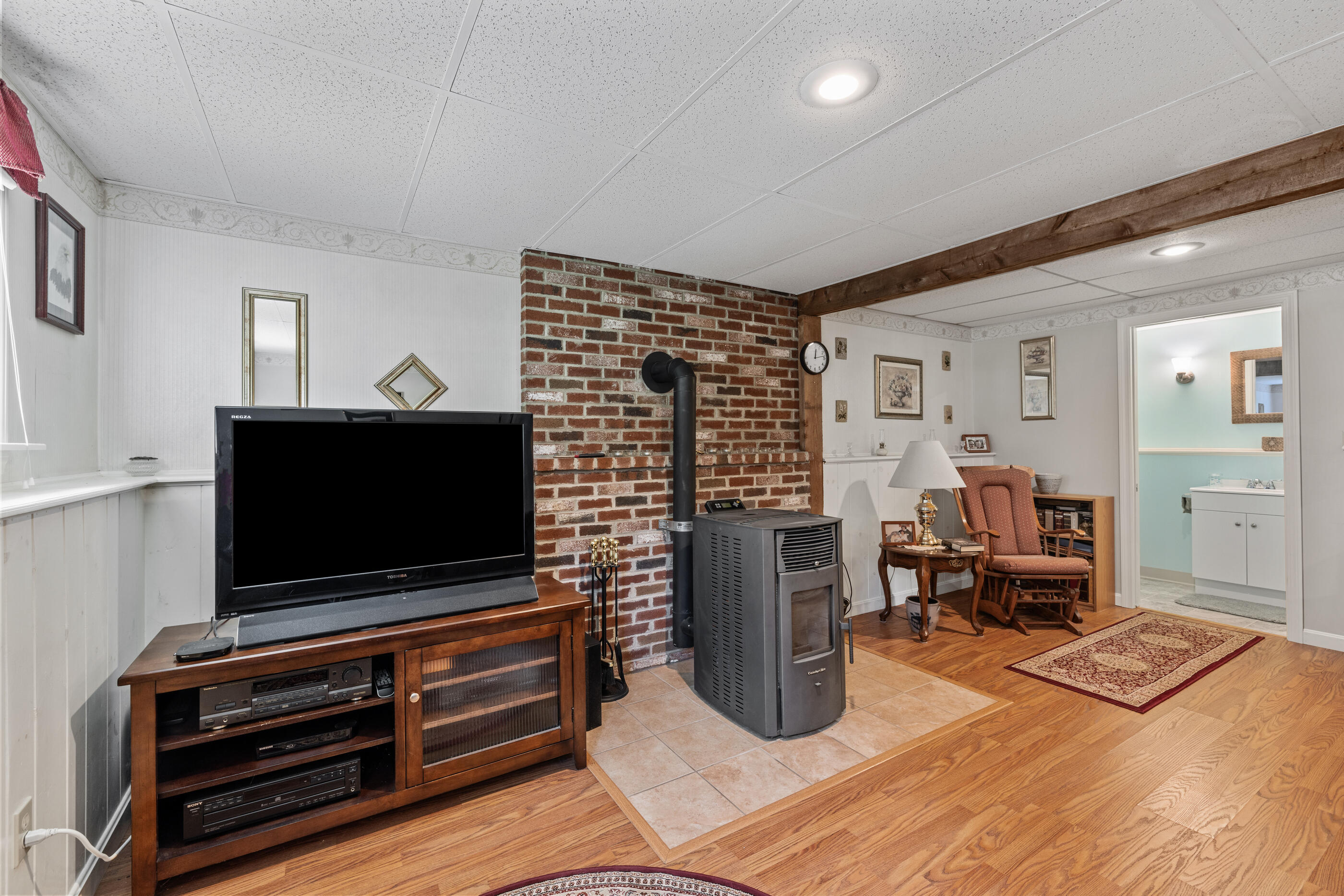 5 Mullberry Street