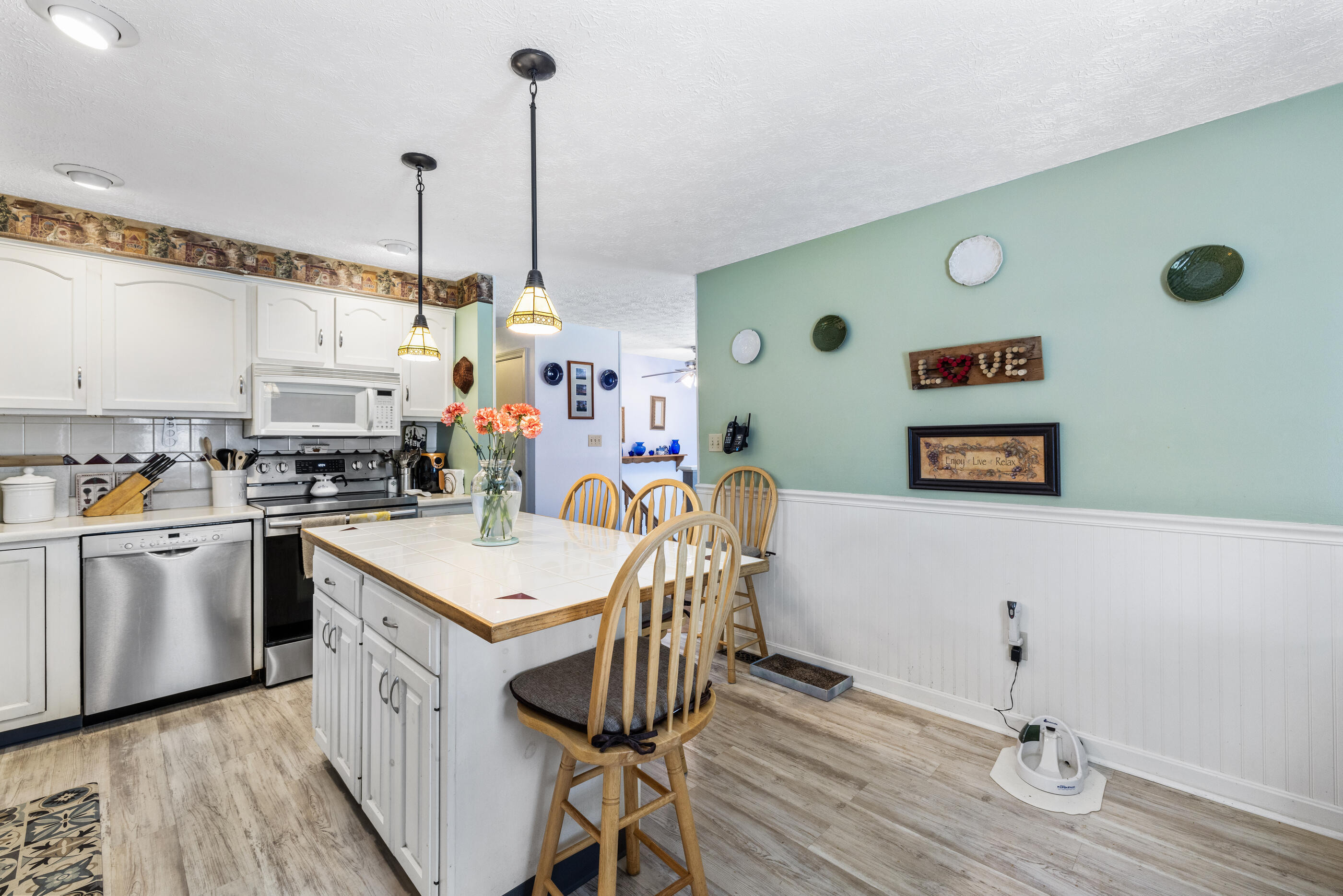 5 Mullberry Street