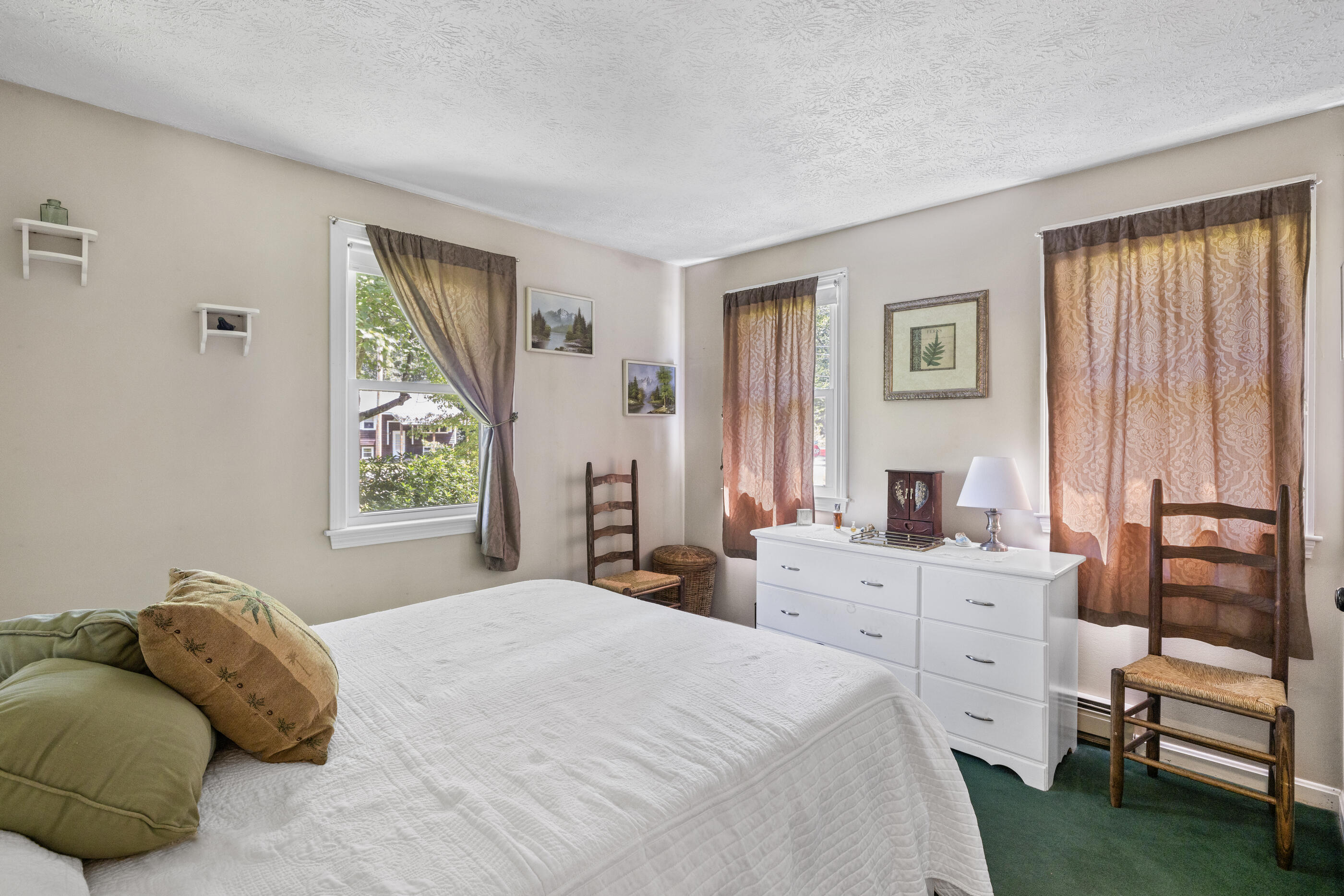5 Mullberry Street