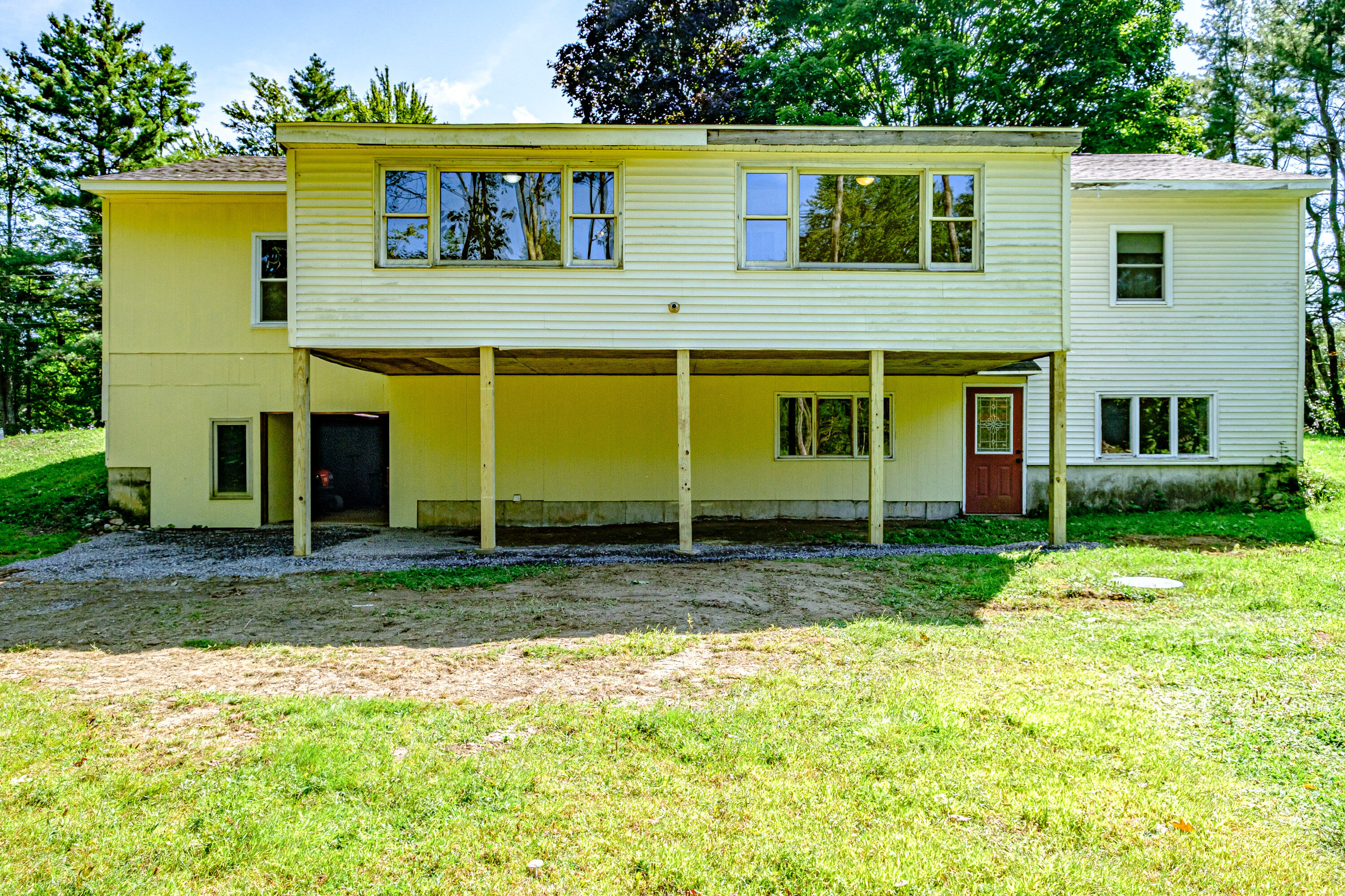 1360 Long Plains Road