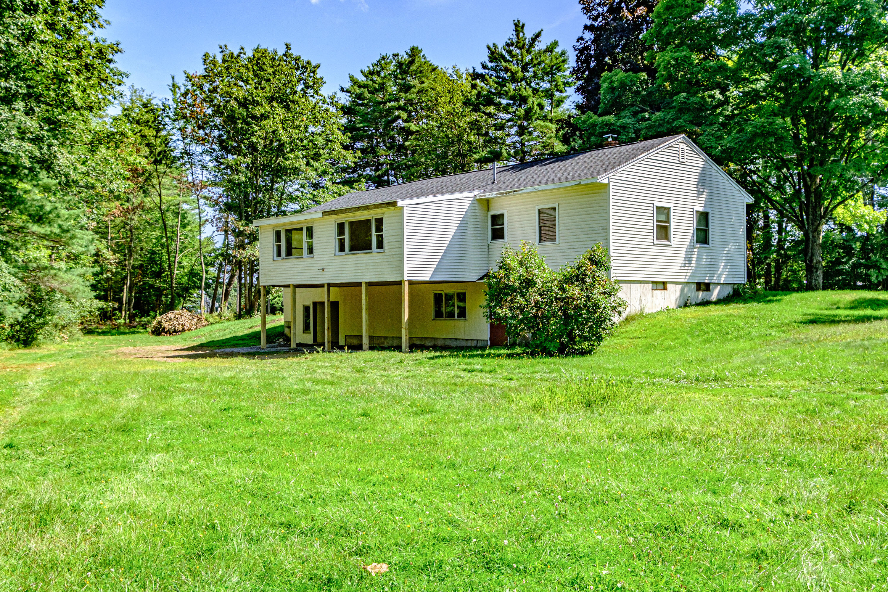 1360 Long Plains Road
