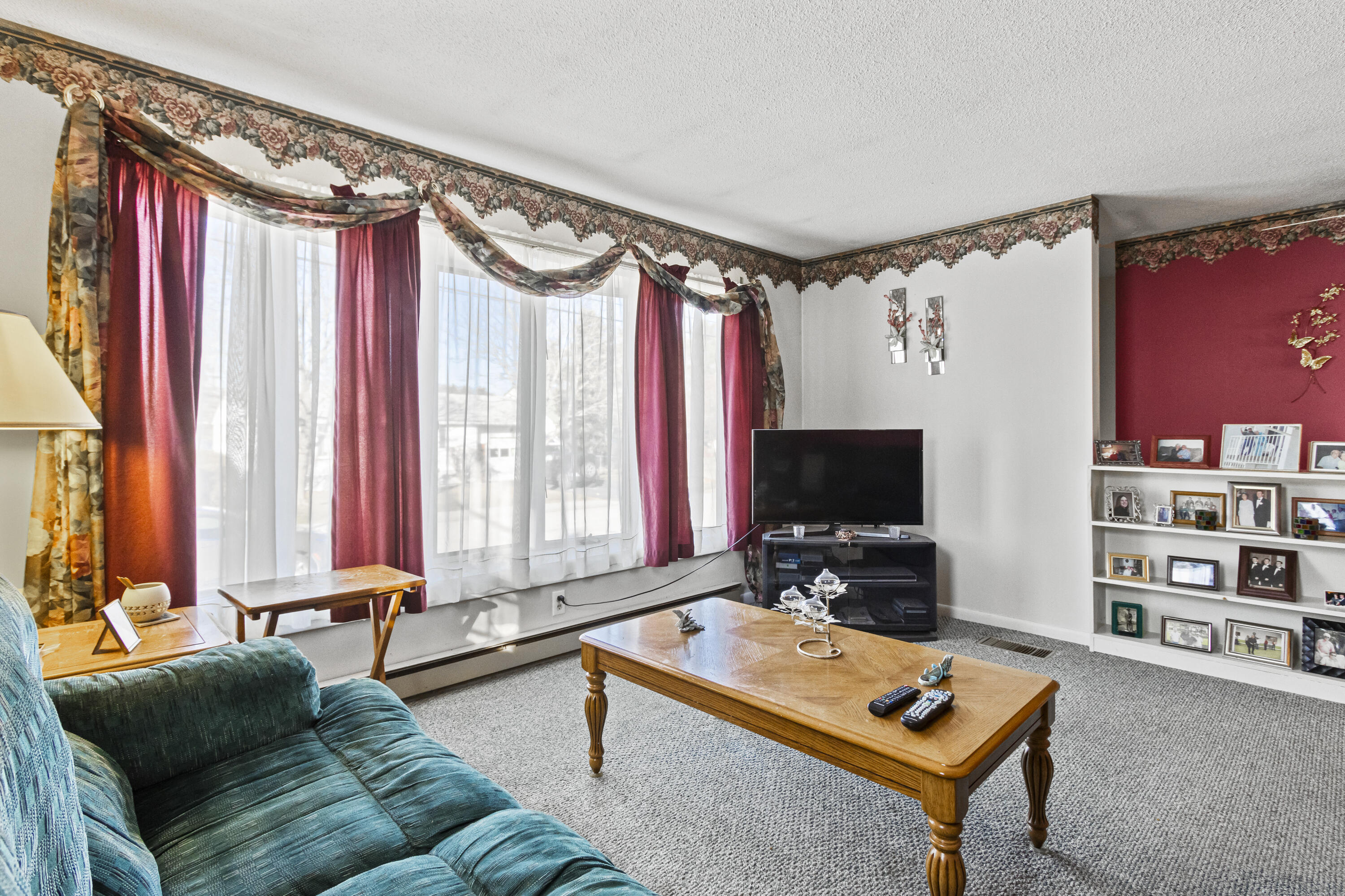 17 Anne Terrace