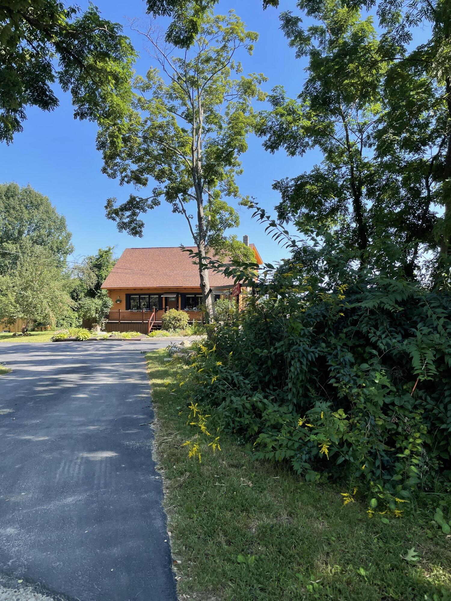 1 Town Farm Road