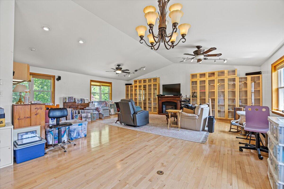 2 Blueberry Pines Drive