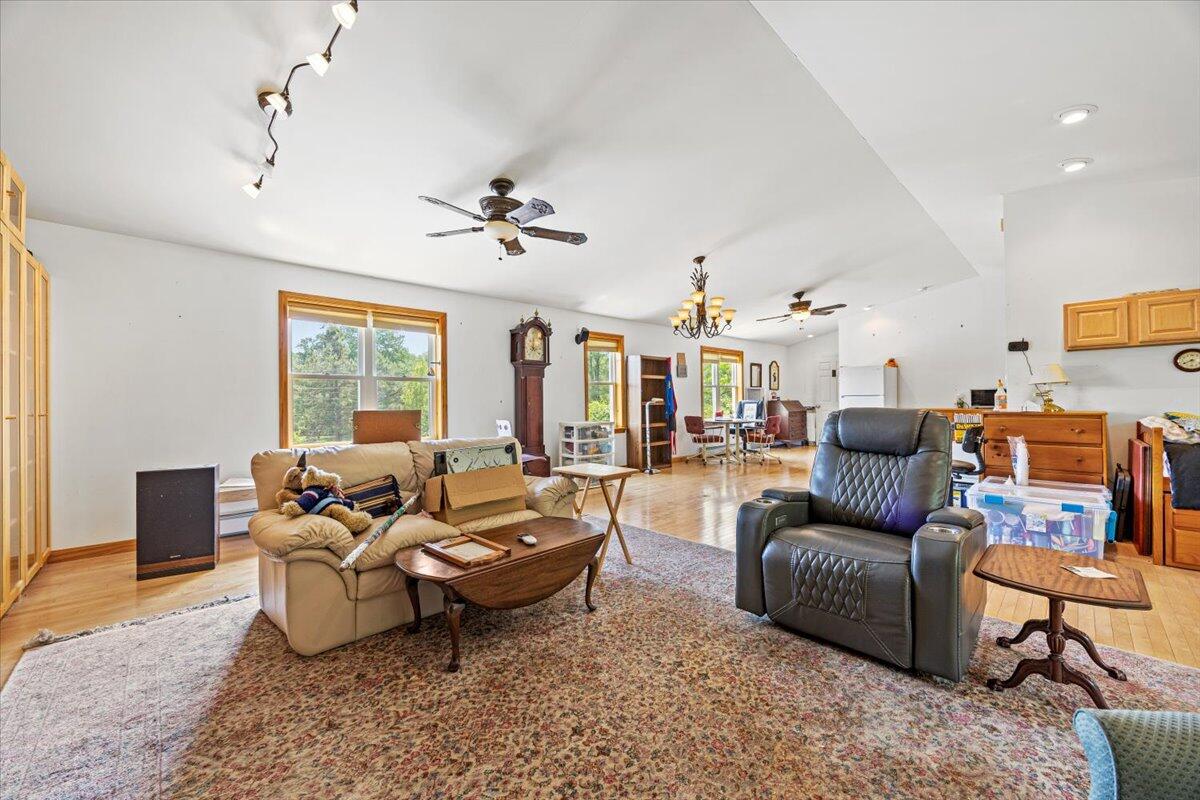 2 Blueberry Pines Drive