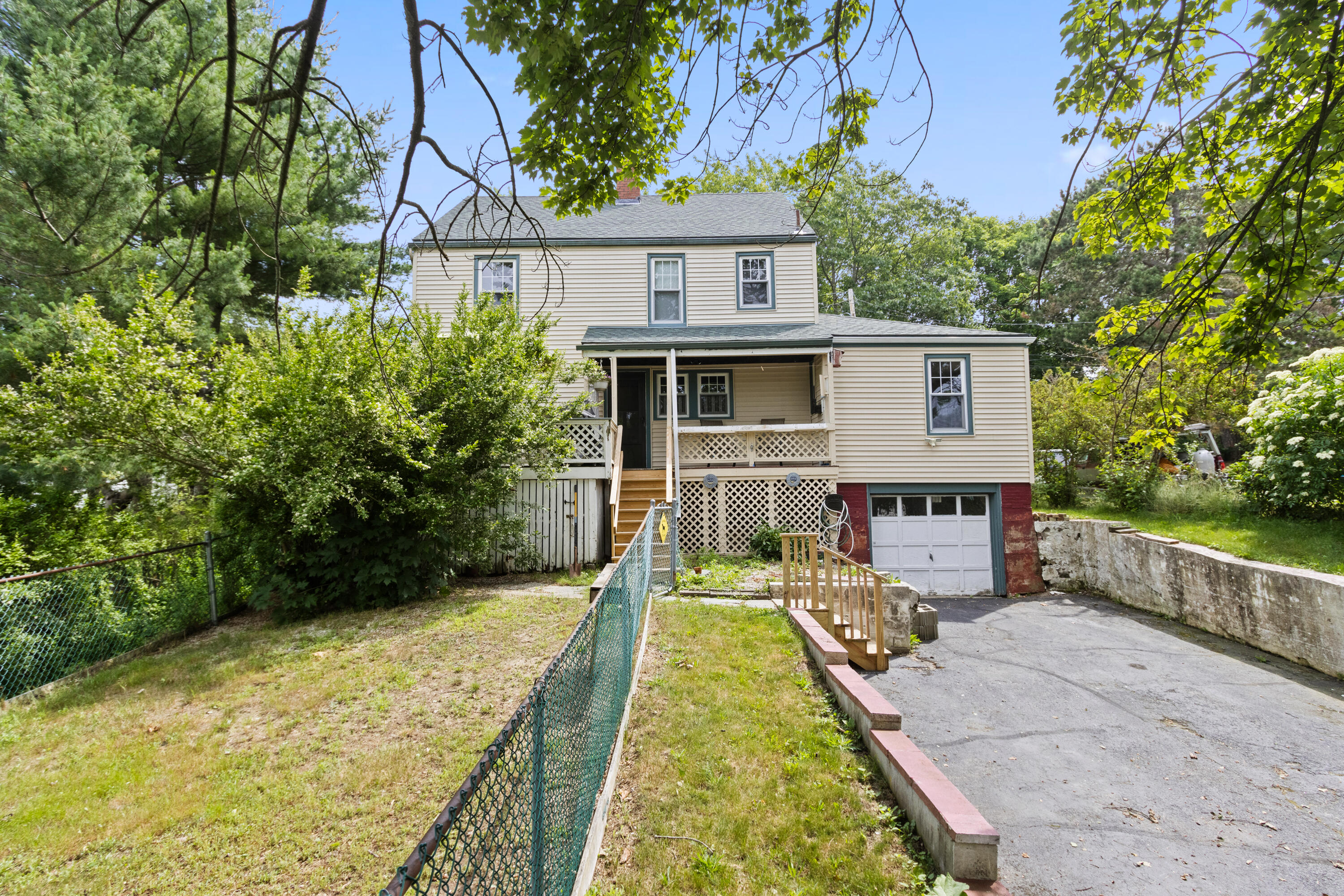 97 Clemons Street