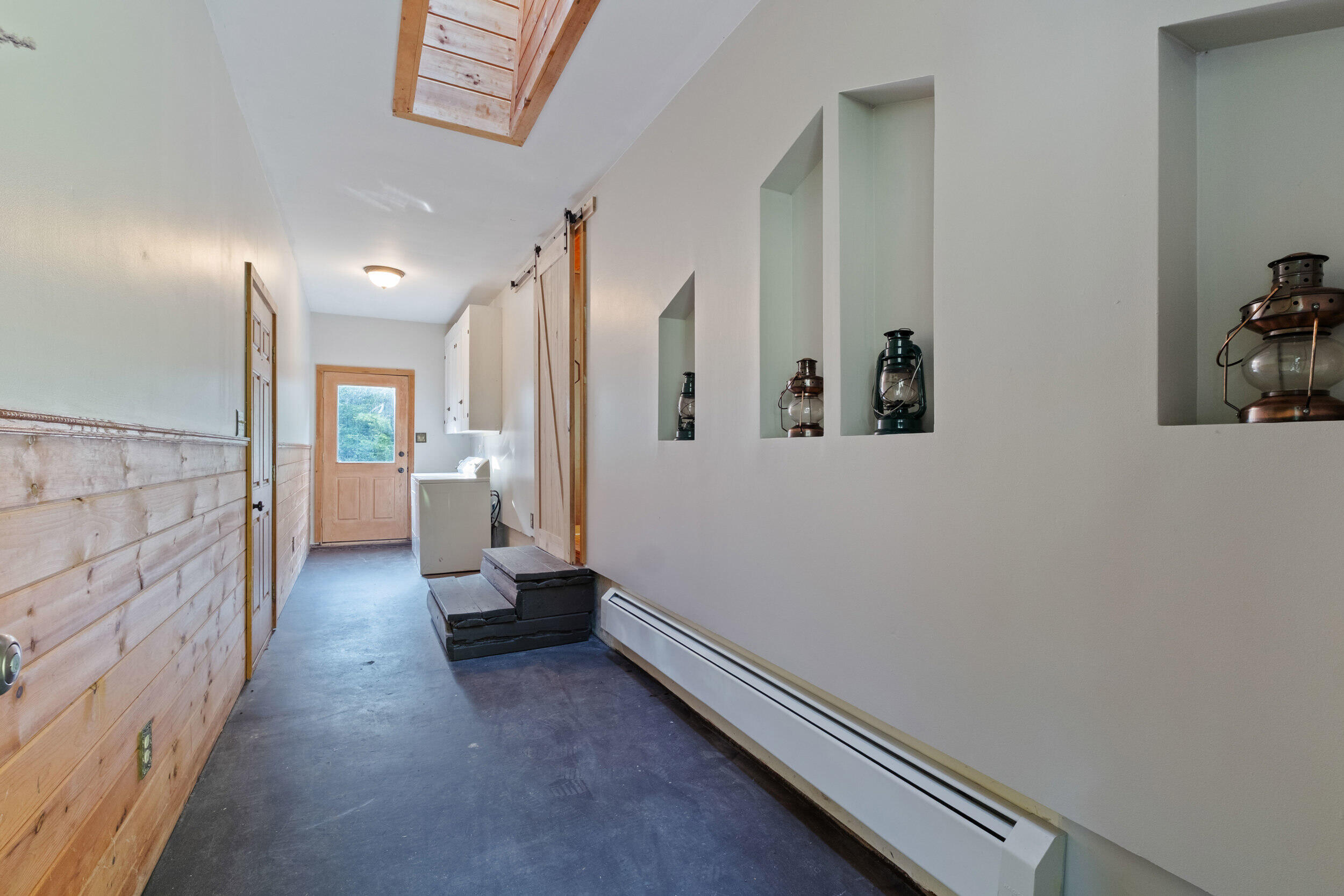 24 Stone House Court