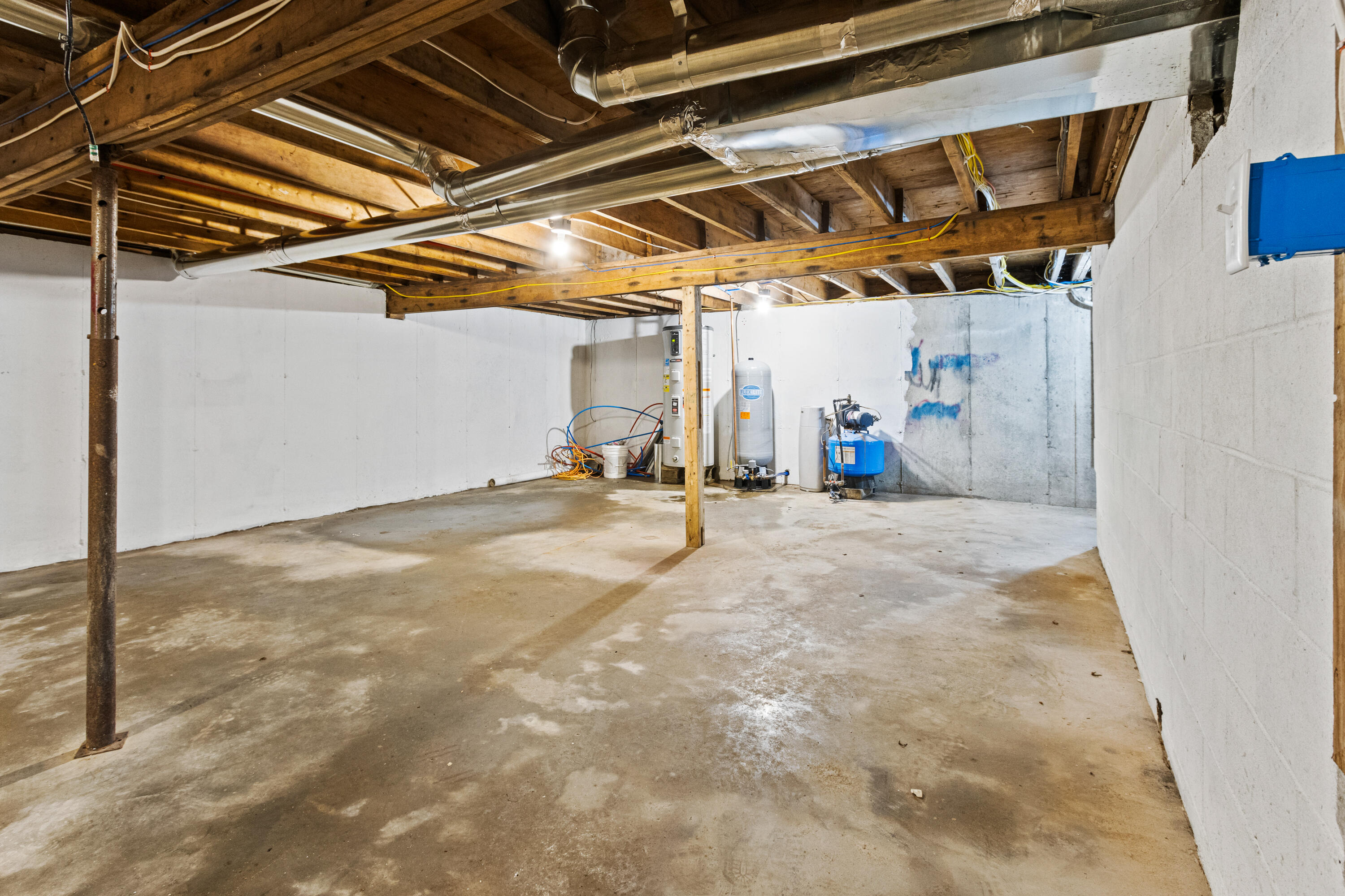 174 Wakefield Road