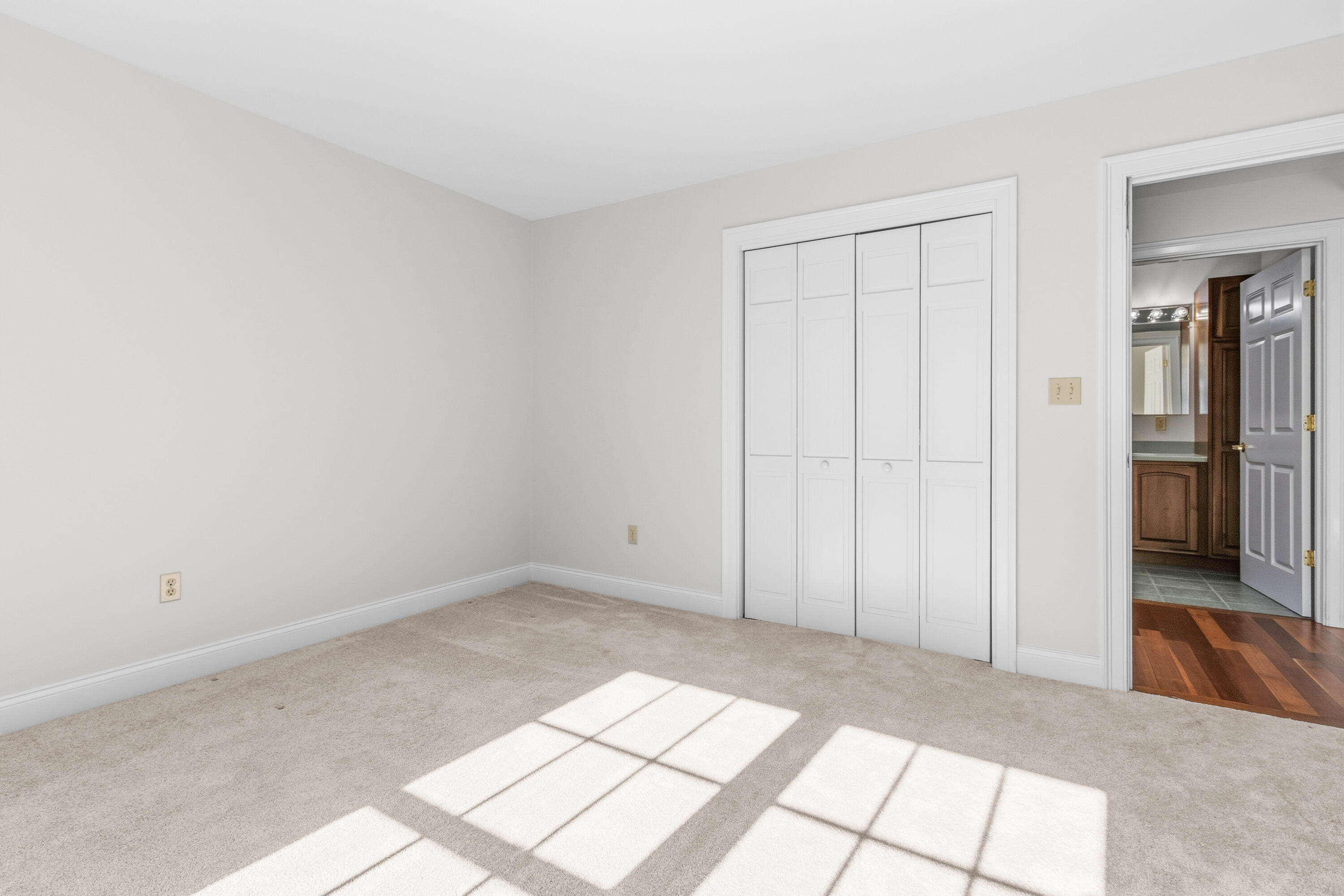 159 Lincoln Street, 15, Westbrook Unit: 15