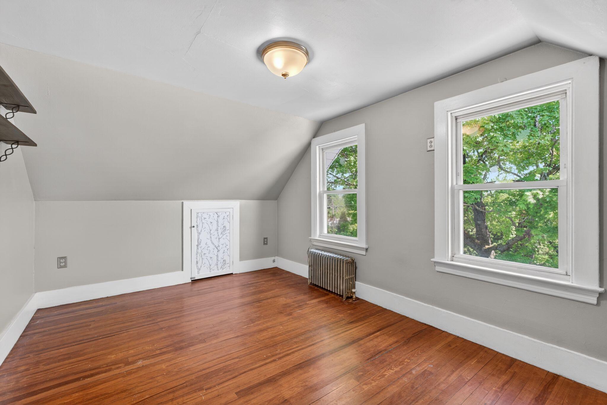 19 Cobb Avenue