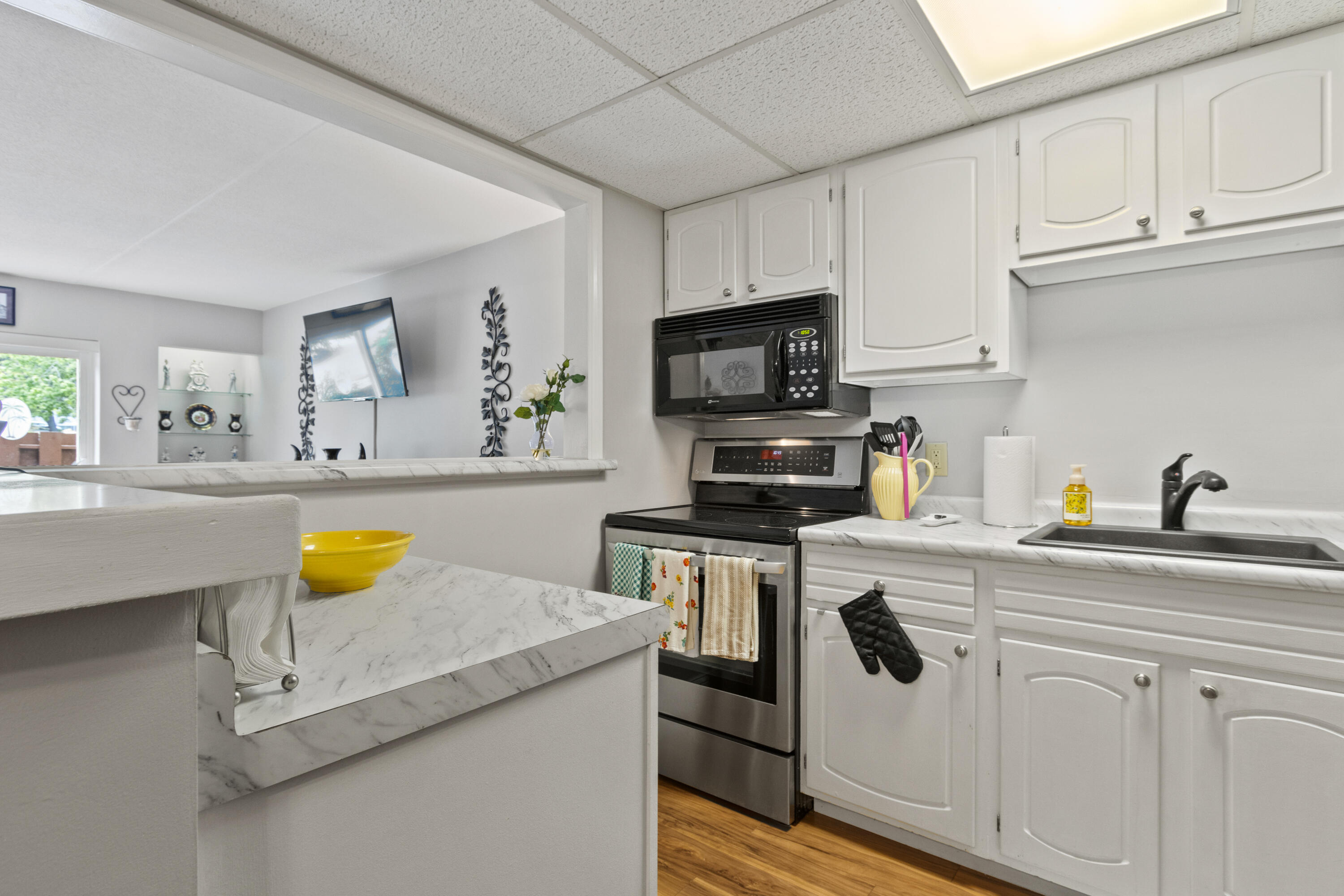 751 Main Street 66