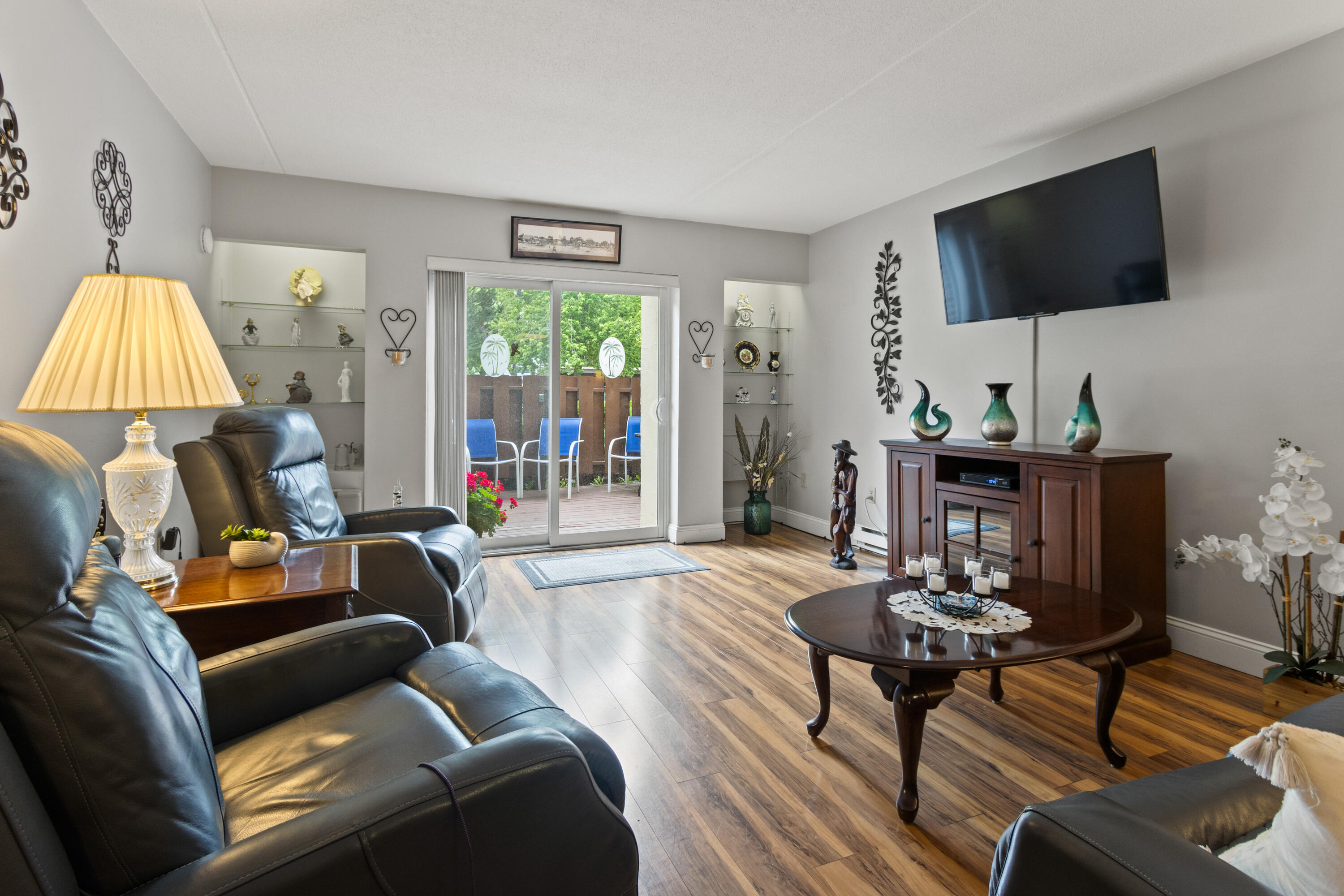 751 Main Street 66