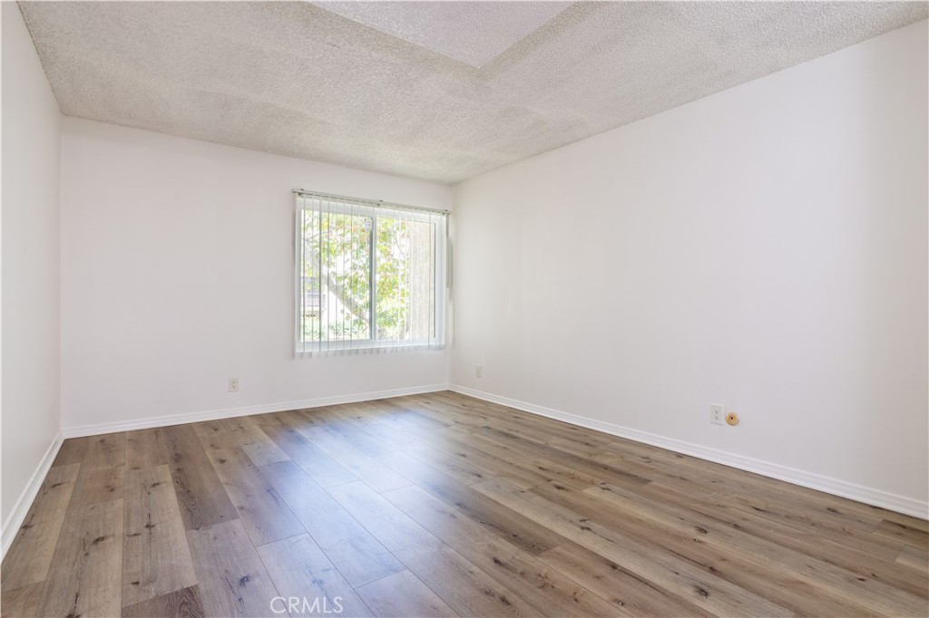 7205 Summertime Lane