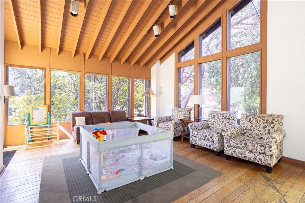7205 Summertime Lane