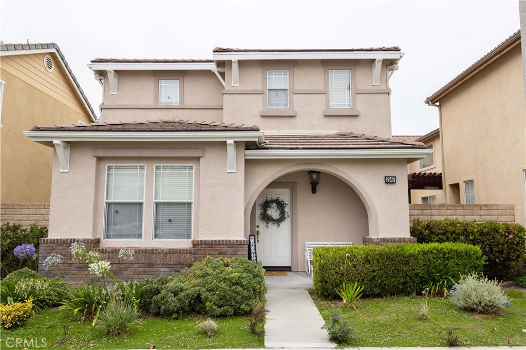 2547 Canterbury Lane
