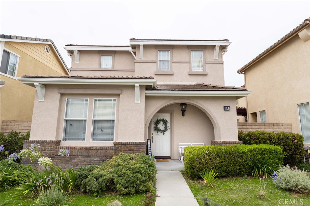 2547 Canterbury Lane