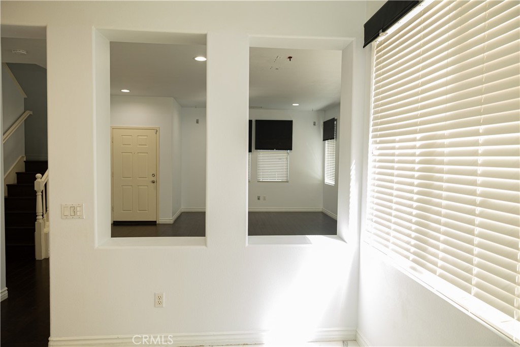 2547 Canterbury Lane