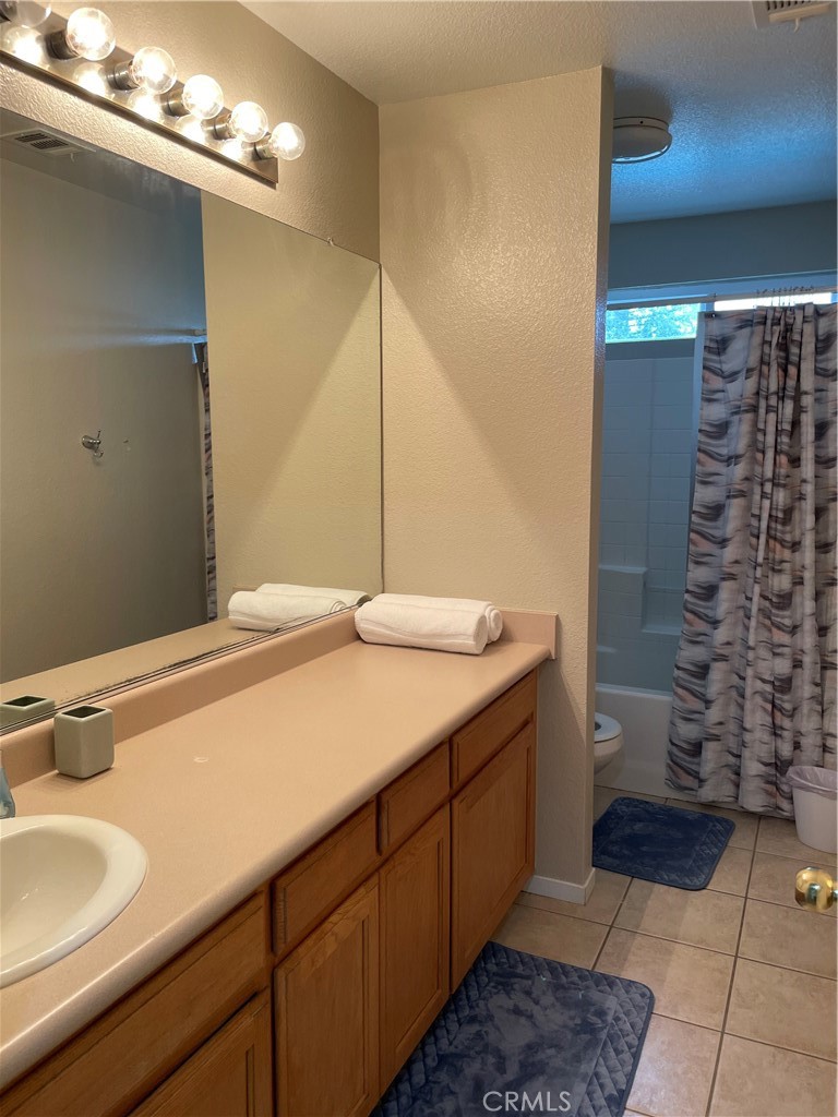 612 W Packwood