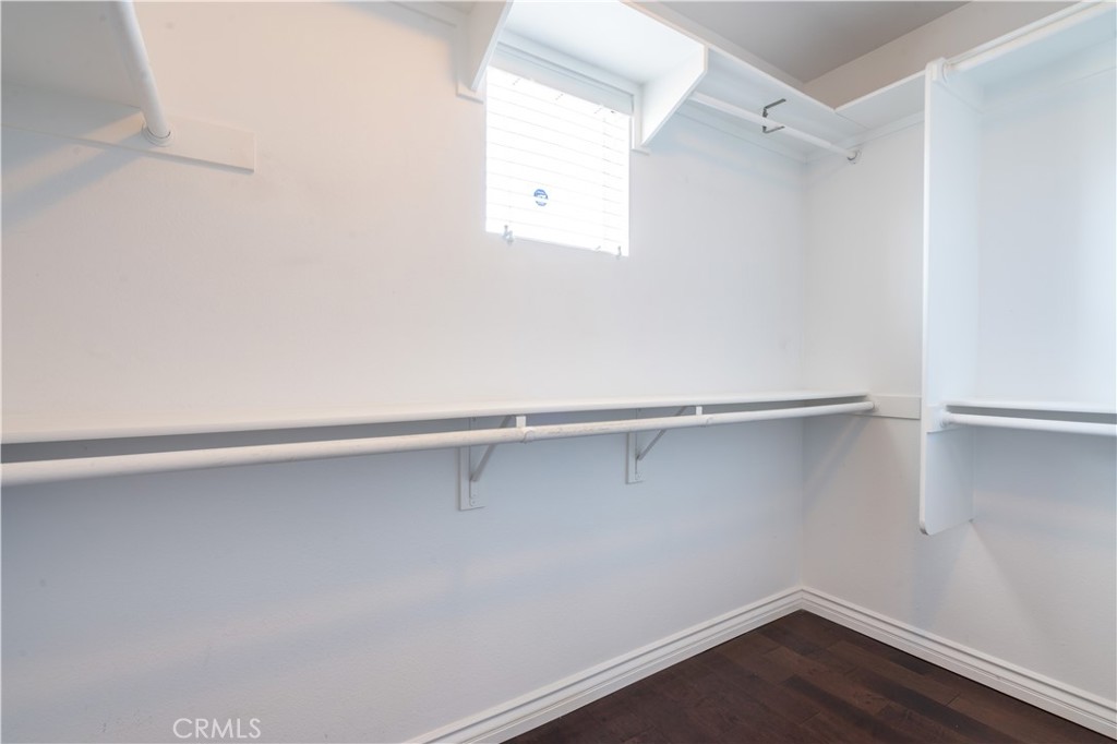 2547 Canterbury Lane