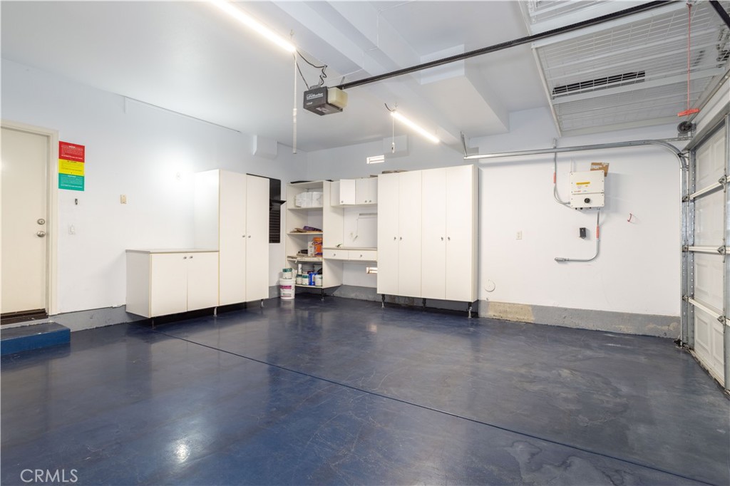 2547 Canterbury Lane